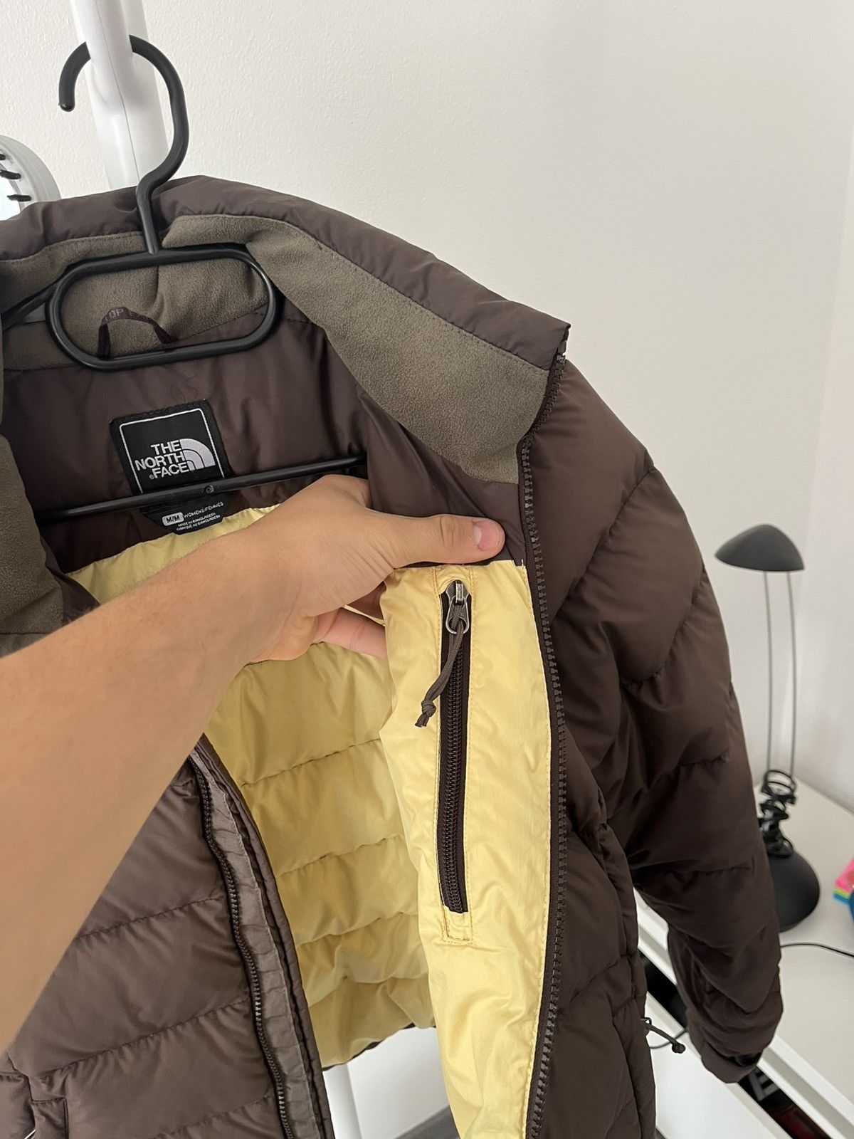 The North Face The North Face vintage brown puffer jacket size m Size M / US 6-8 / IT 42-44 - 5 Thumbnail