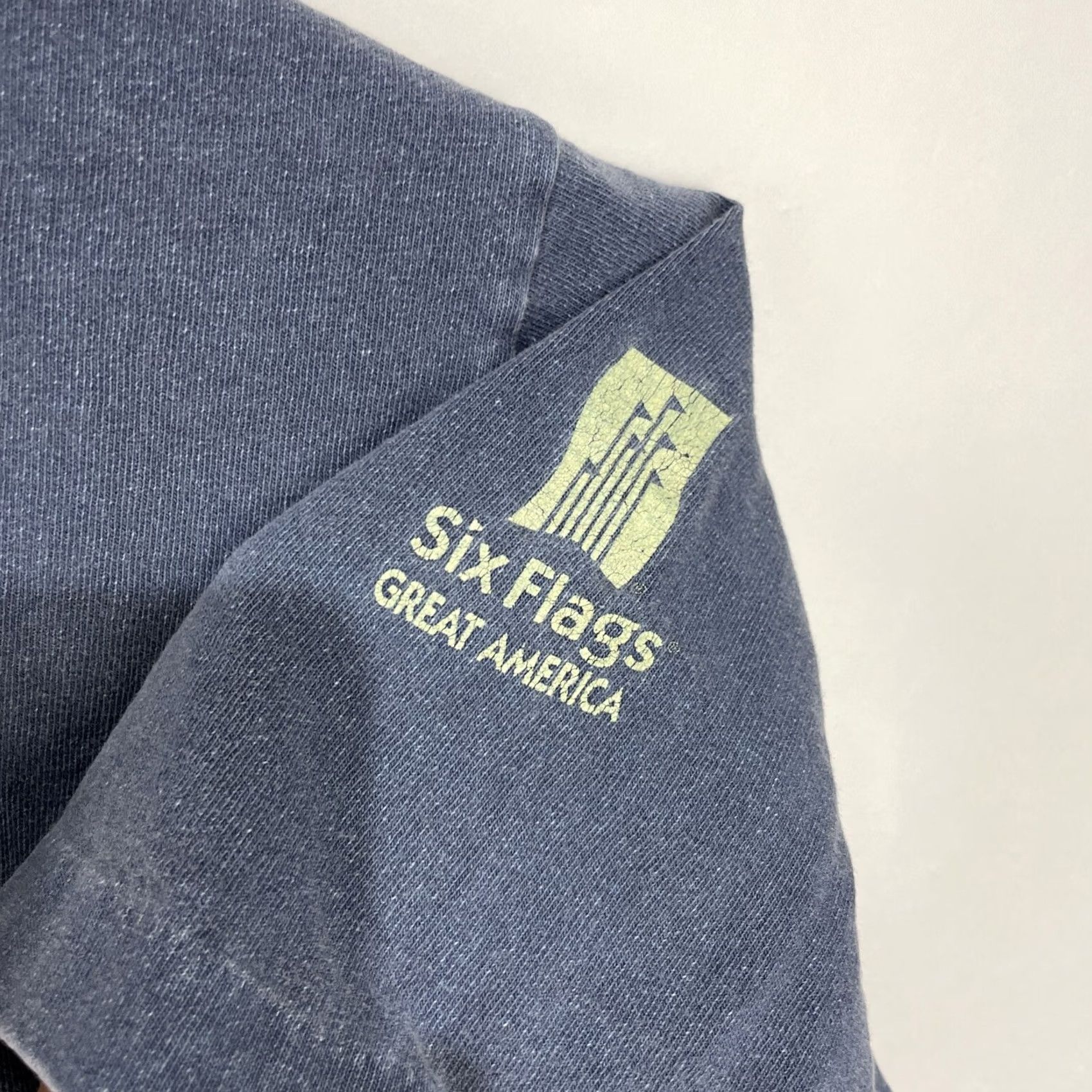 Vintage VINTAGE Giant Drop Six Flags Park T Shirt Ride Made In USA Pocket XXL Blue Mens Shirts 1980s Graphic Print Cotton Short Sleeve Crew Neck Regular Fit Size US XXL / EU 58 / 5 - 6 Thumbnail
