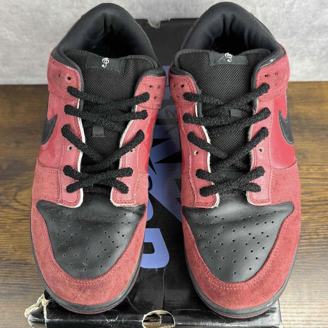 Nike Nike SB Dunk Low Pro Milli Vanilli 304292-602 Red Black Mens Size US 11.5 / EU 44-45 - 5 Thumbnail