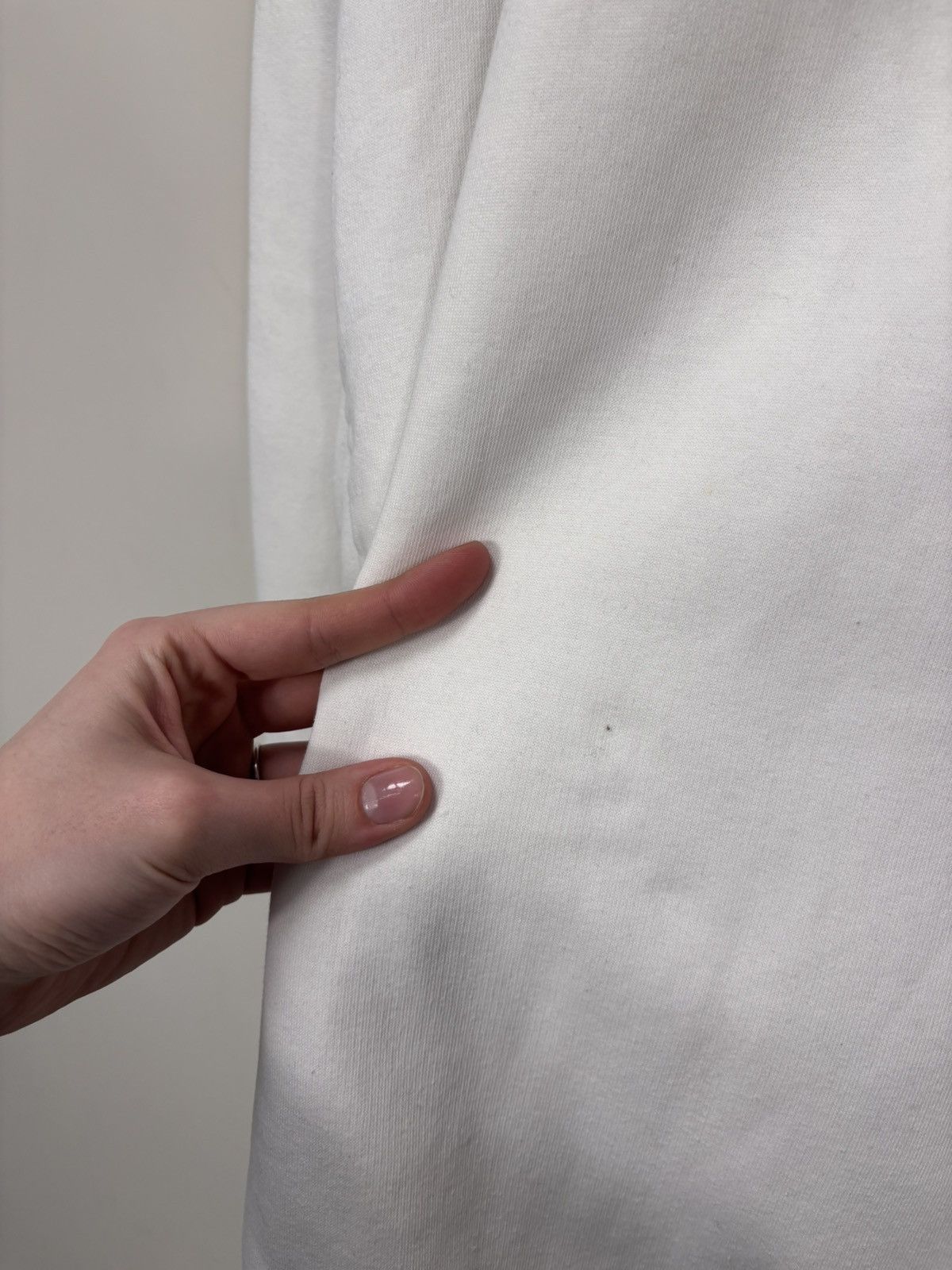 Nike Vintage Nike Big Center Embroidered Swoosh White Sweatshirt Size US XL / EU 56 / 4 - 5 Thumbnail