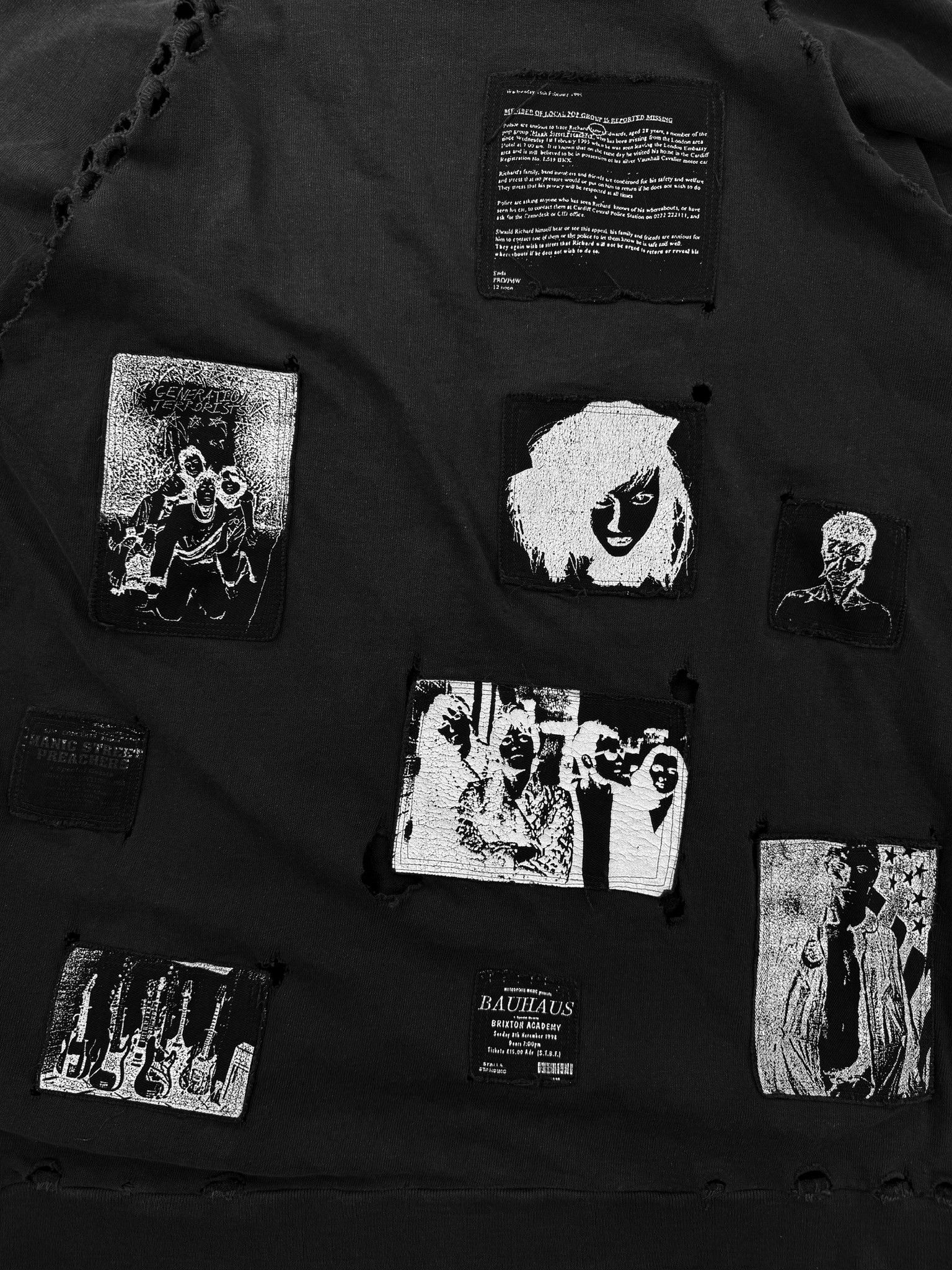 Raf Simons AW01 Raf Simons Riot Riot Riot Reverse Patch SAMPLE Crewneck Size US M / EU 48-50 / 2 - 2 Thumbnail