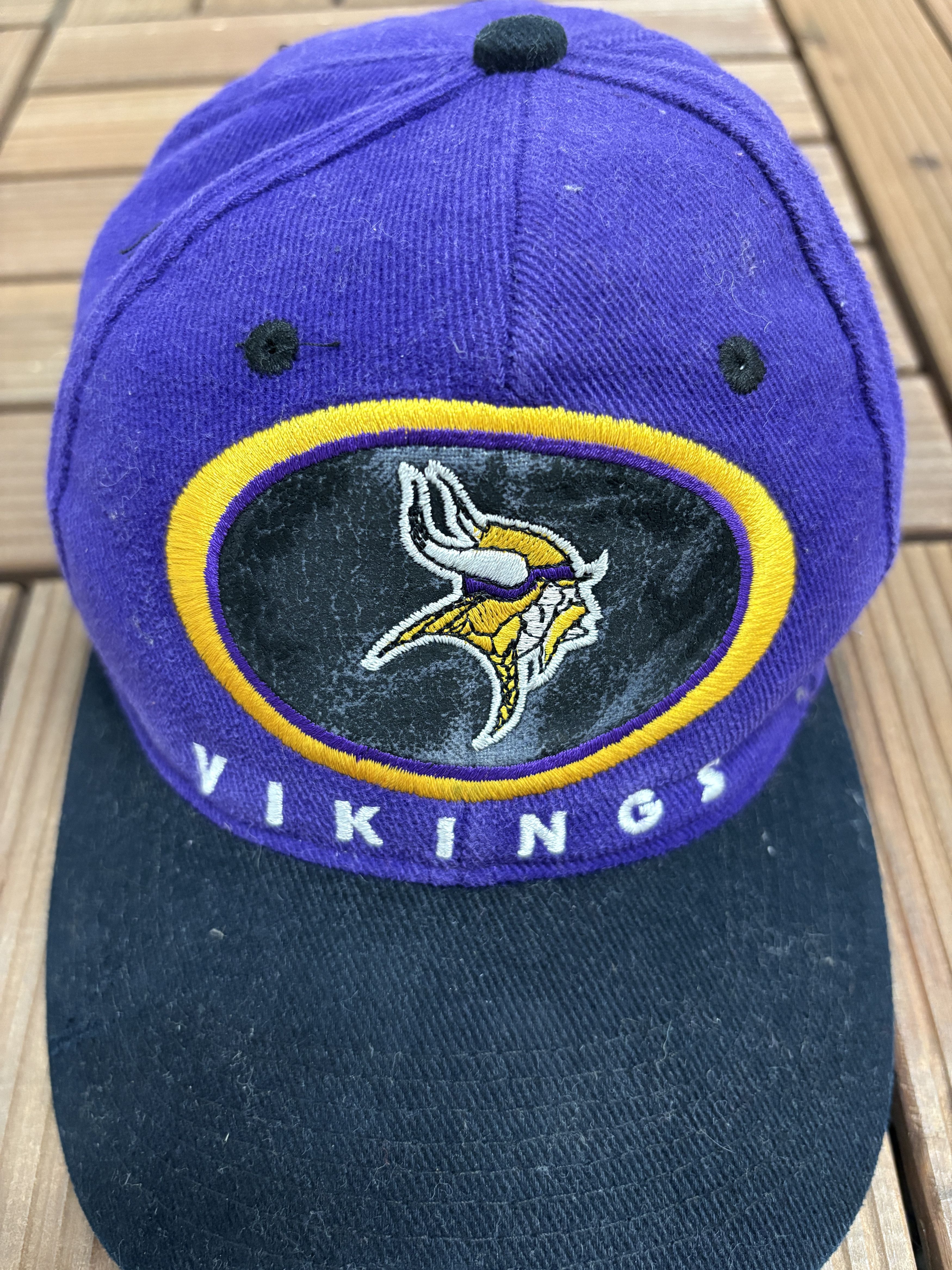 Vintage Minnesota Vikings Vintage Purple Snap Back Hat Cap Size ONE SIZE - 3 Thumbnail