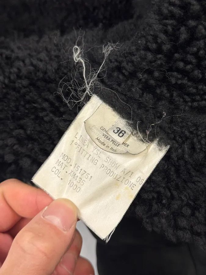Yves Saint Laurent AW2006 Yves Saint Laurent Black Shearling Buttoned Jacket Size M / US 6-8 / IT 42-44 - 8 Thumbnail