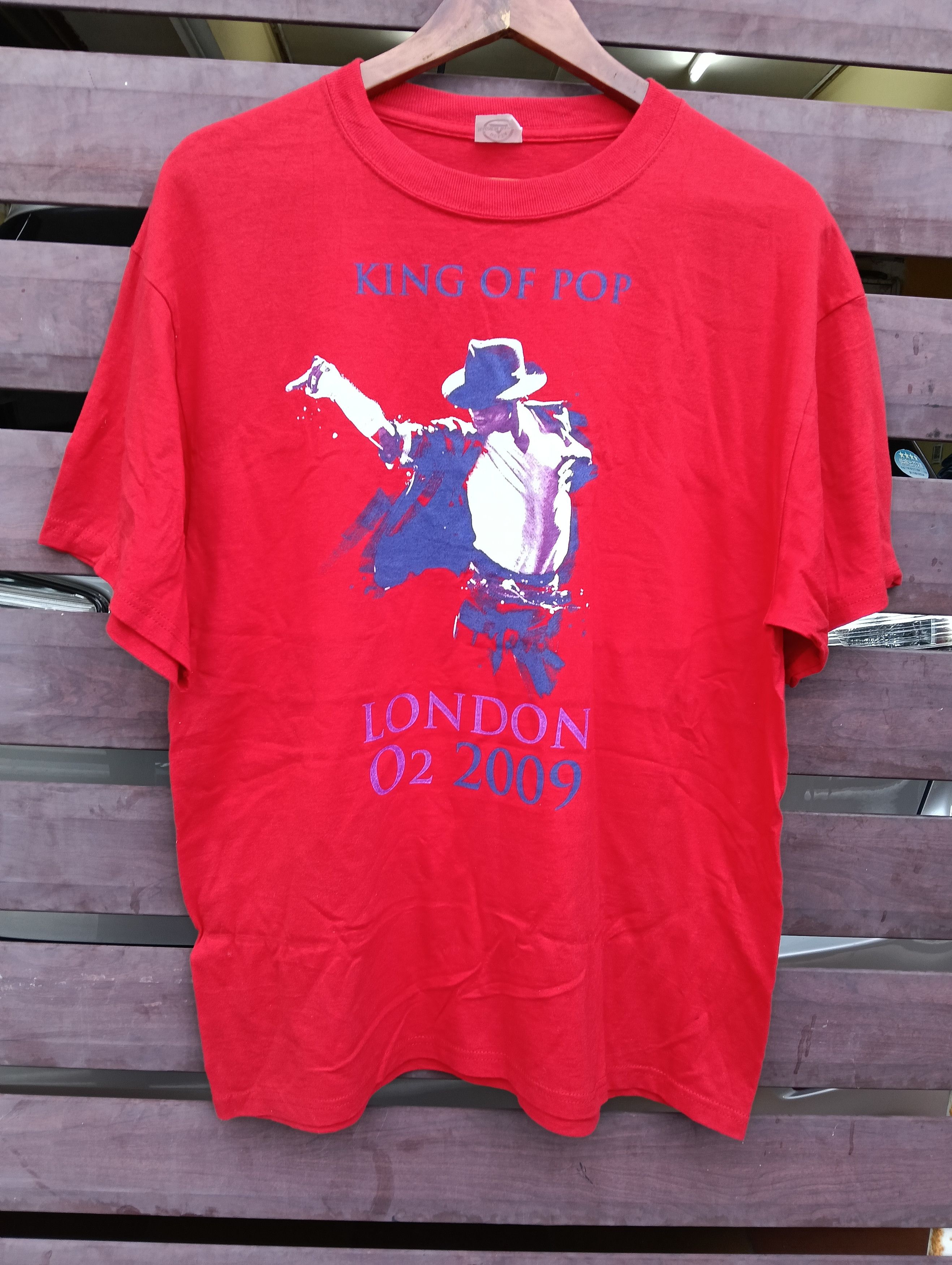 Michael Jackson Y2k MICHAEL JACKSON "king of pop" LONDON TOUR. Size US M / EU 48-50 / 2 - 1 Thumbnail