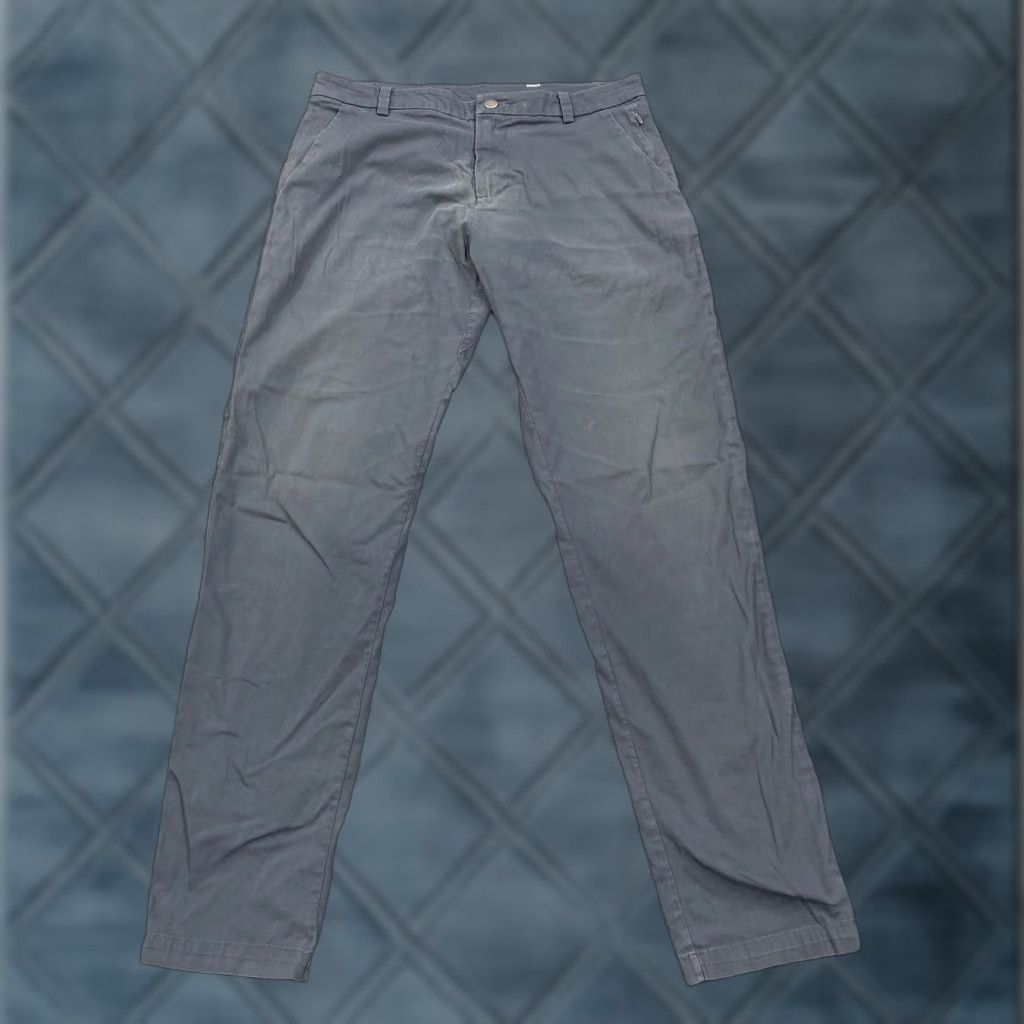Lululemon Lululemon Mens Chino Pants 33x32 Gray Tapered Flat Front Casual Everyday Golf Pockets Logo Size US 33 - 1 Thumbnail