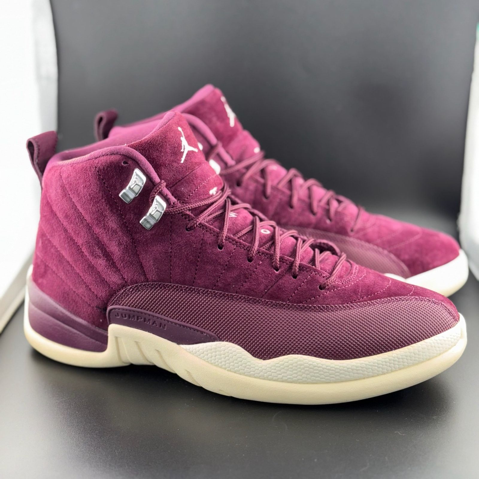 Jordan Brand Jordan 12 Retro Bordeaux Size US 10.5 / EU 43-44 - 1 Thumbnail