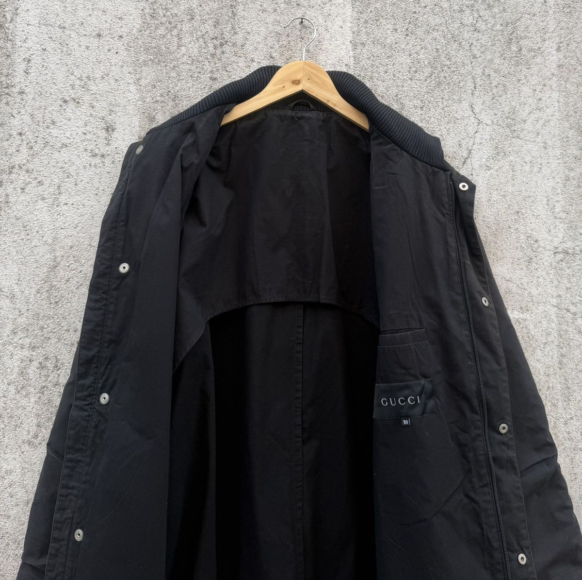 Gucci VTG Gucci Long Coat Faded Waxed Black Size 50 Made In Italy Size US M / EU 48-50 / 2 - 13 Thumbnail