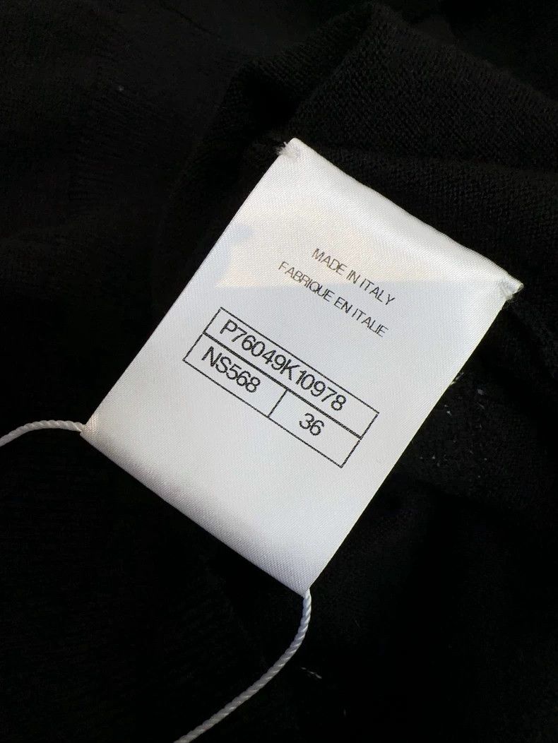 Chanel Chanel 23K black off-shoulder bow strap white embossed cam Size XS / US 0-2 / IT 36-38 - 7 Thumbnail
