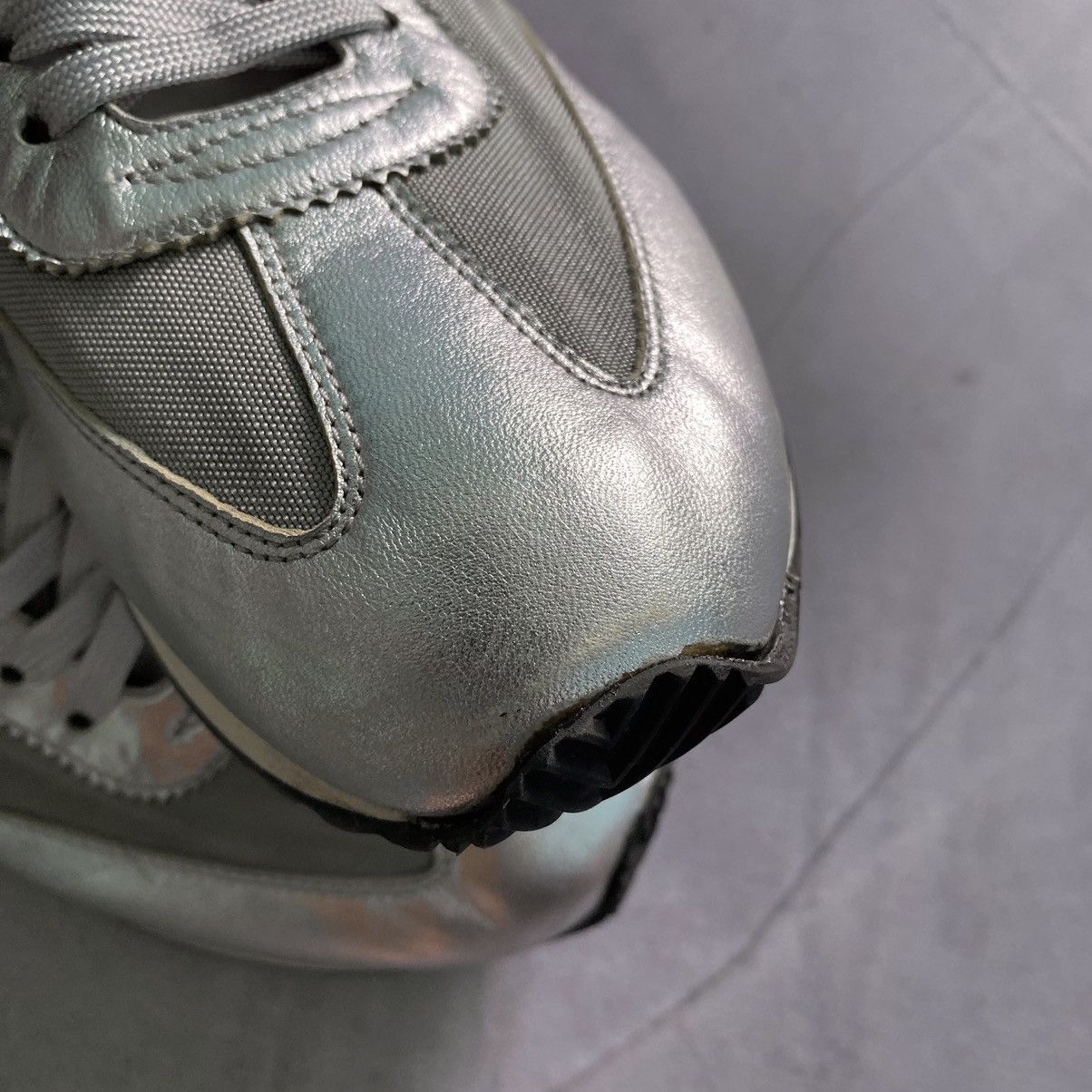 Designer × Saint Laurent Paris Saint Laurent Paris Silver/Red Sneakers Shoes Size US 12 / EU 45 - 7 Thumbnail