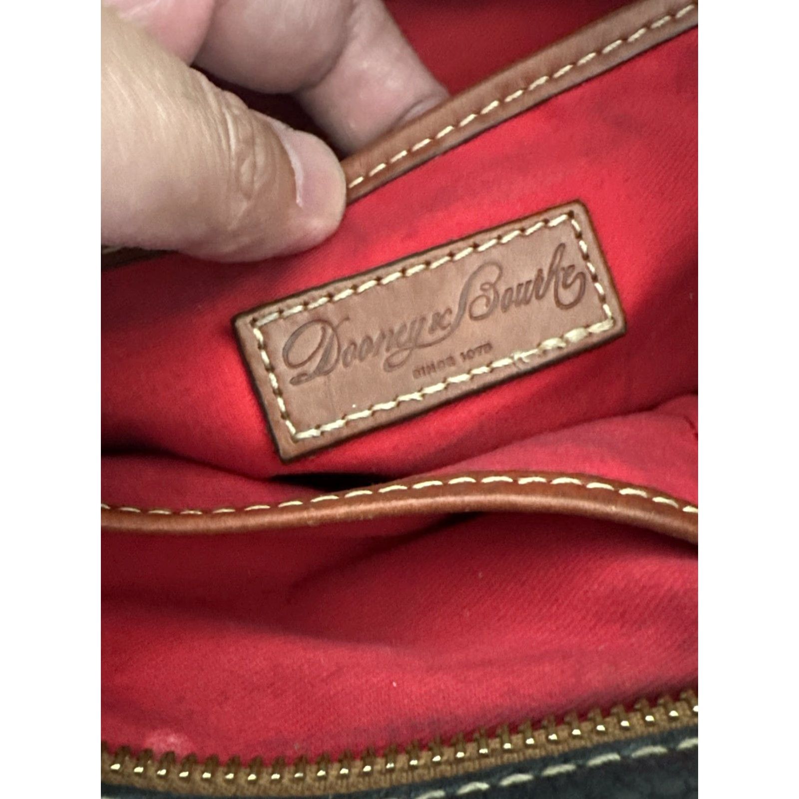 Dooney & Bourke DOONEY & BOURKE Brown Pebbled Leather Shoulder Bag Medium for Women Size ONE SIZE - 5 Thumbnail