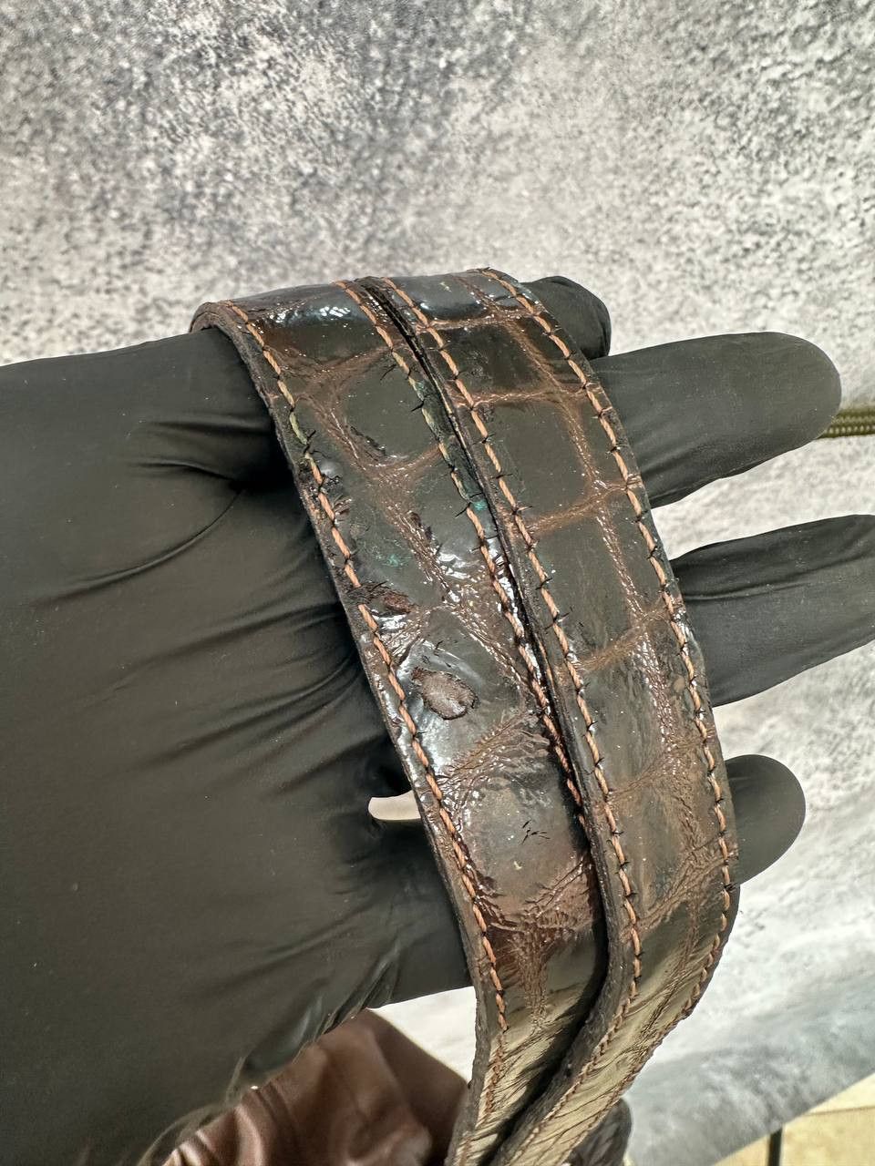 Leather × Russell & Bromley × Vintage Russell & Bromley Vintage Leather Sling Bag Croc Embossed Size ONE SIZE - 14 Thumbnail