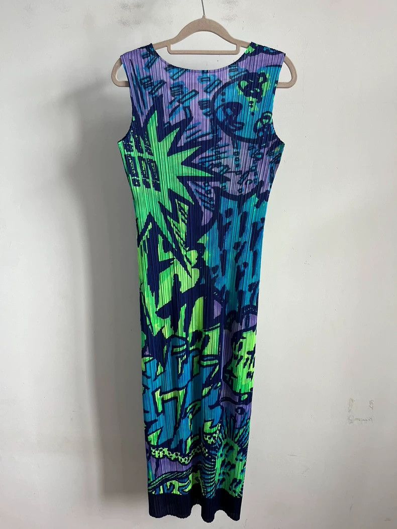 Issey Miyake Issey Miyake size:2 Blue pleated long dress Size S / US 4 / IT 40 - 2 Thumbnail