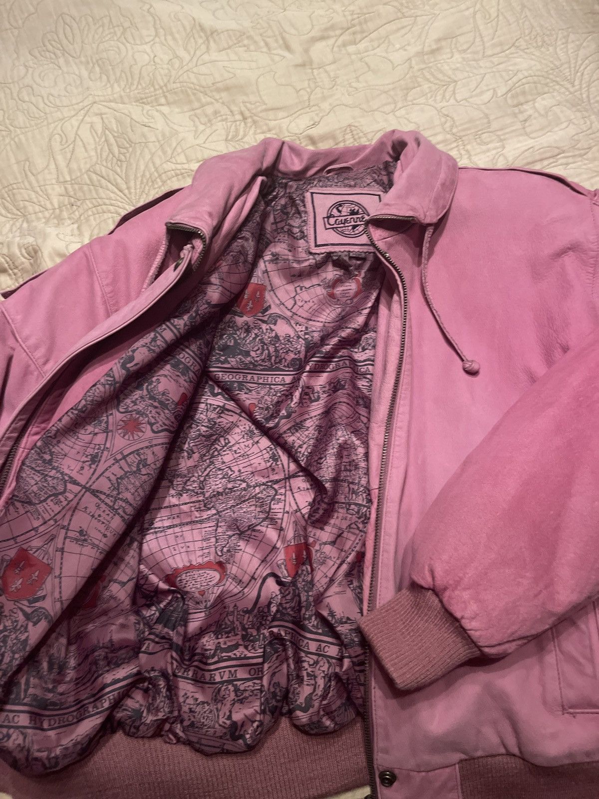 Vintage pink cropped fit leather bomber jacket Size US M / EU 48-50 / 2 - 5 Thumbnail