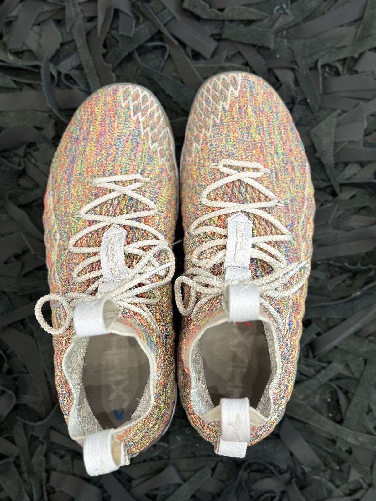 Nike Nike Lebron 15 “Fruity Pebbles” Size US 13 / EU 46 - 3 Thumbnail