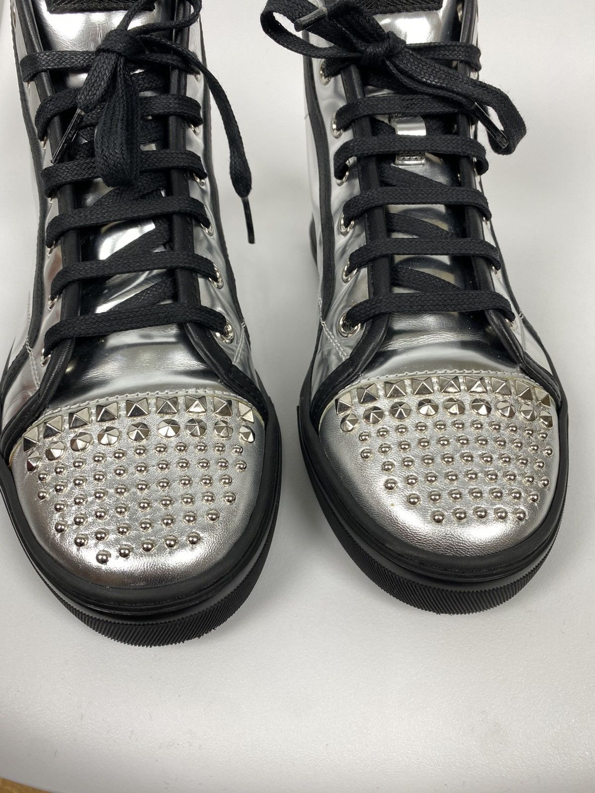 Gucci Gucci Metallic Leather Hi-Top Sneakers size 35.5 Size US 5.5 / IT 35.5 - 6 Thumbnail