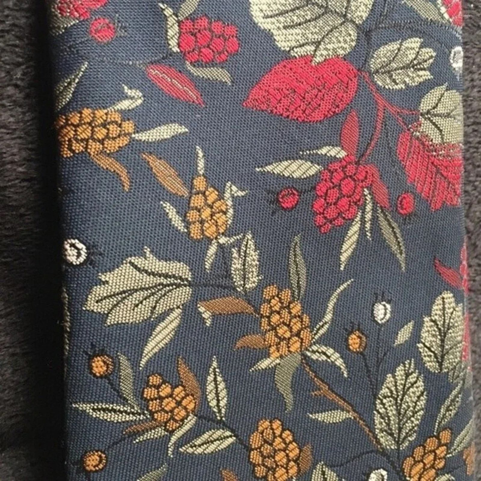 Saint Michael St. Michael necktie, vintage 1970s Size ONE SIZE - 1 Thumbnail