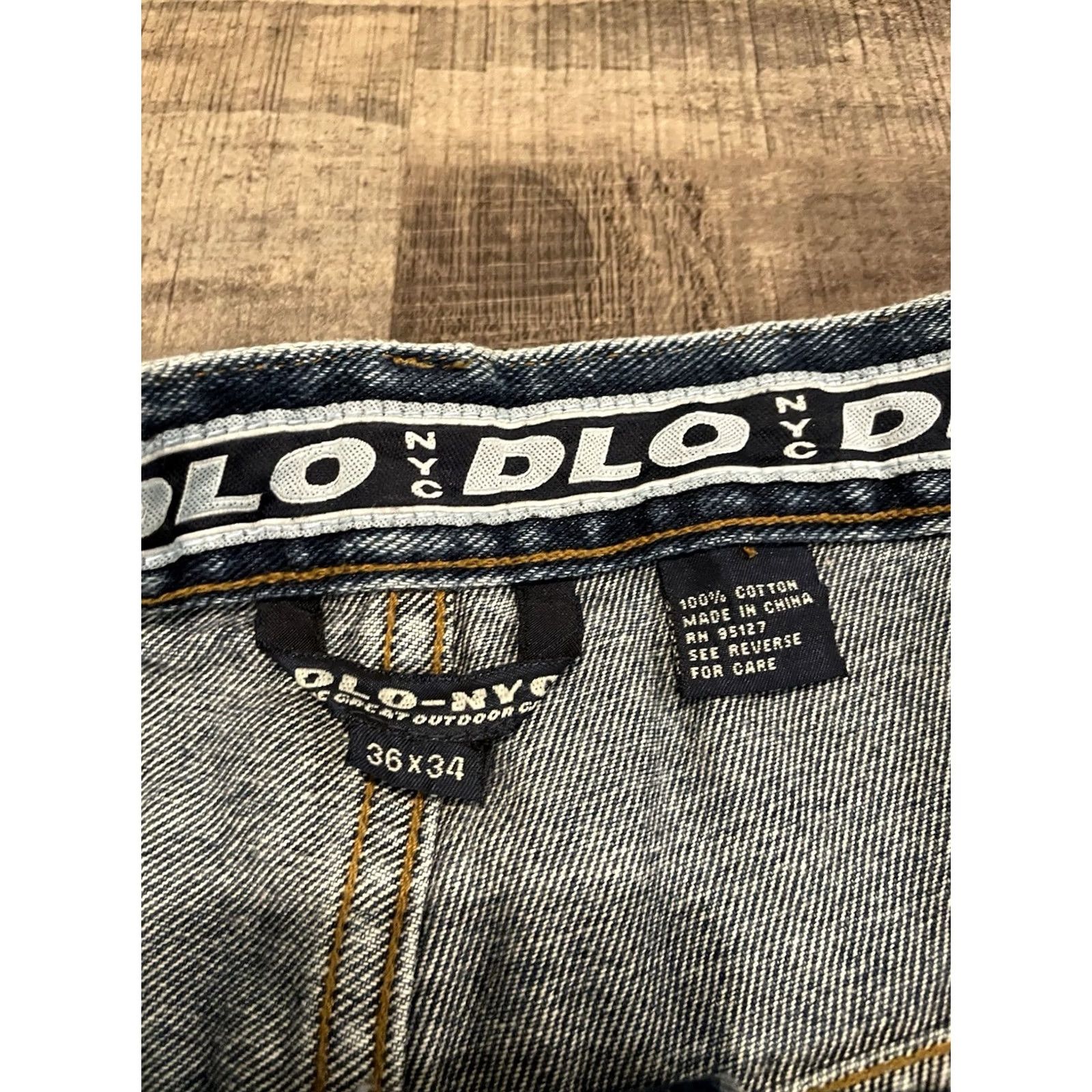 Odlo VINTAGE DLO NYC Jeans Men 34x34 Blue Denim Wide-Leg Classic 34 in Regular Belt Loops Pockets Cotton/ Denim 3x Regular Mens Size US 34 / EU 50 - 7 Thumbnail