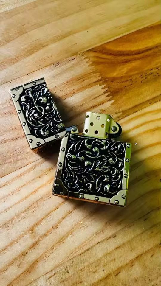 Japanese Brand Engraved Metal Lighter - Ornate Design with Copper Size ONE SIZE - 2 Thumbnail