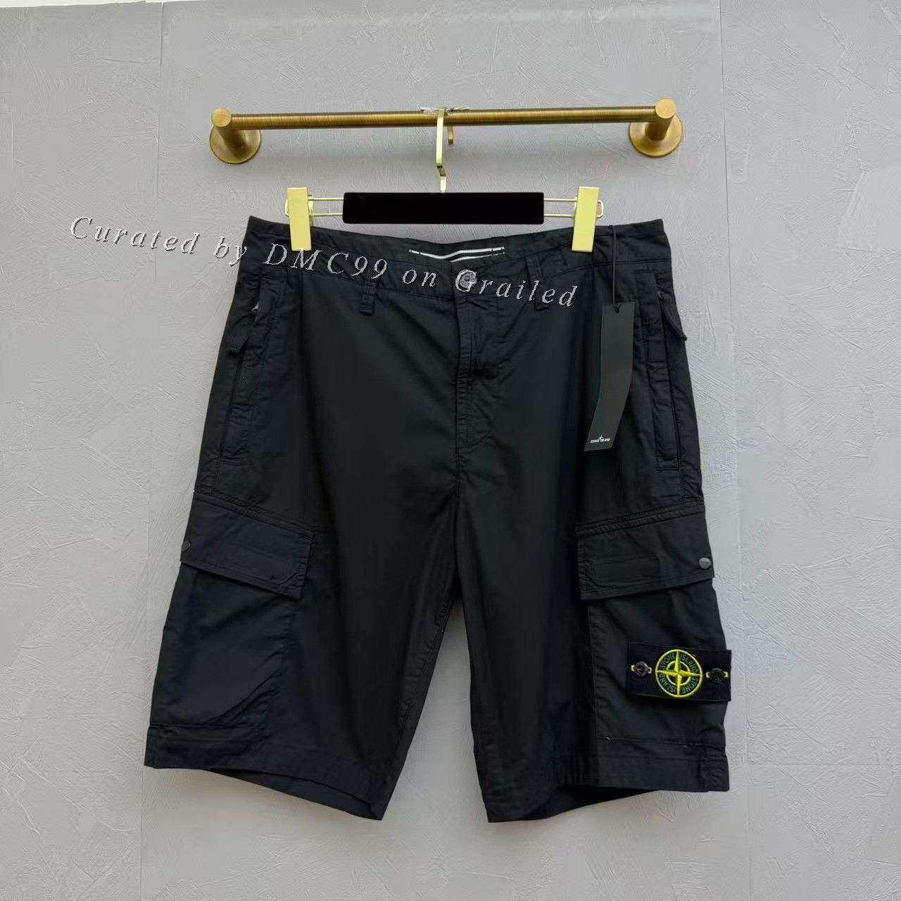 Stone Island Stone Island Classic Logo Cargo Shorts Size US 30 / EU 46 - 1 Thumbnail