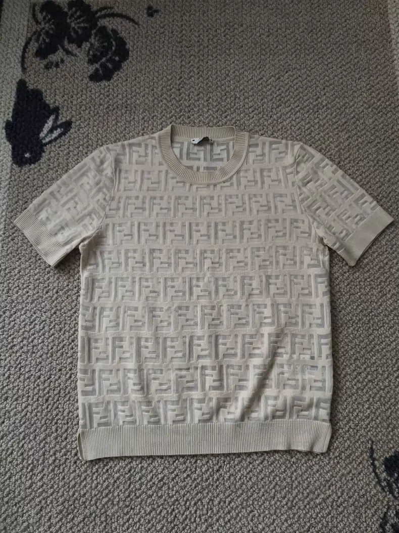 Fendi Fendi FF knitted set, ivory short sleeve top + skirt, made Size XS / US 0-2 / IT 36-38 - 2 Thumbnail