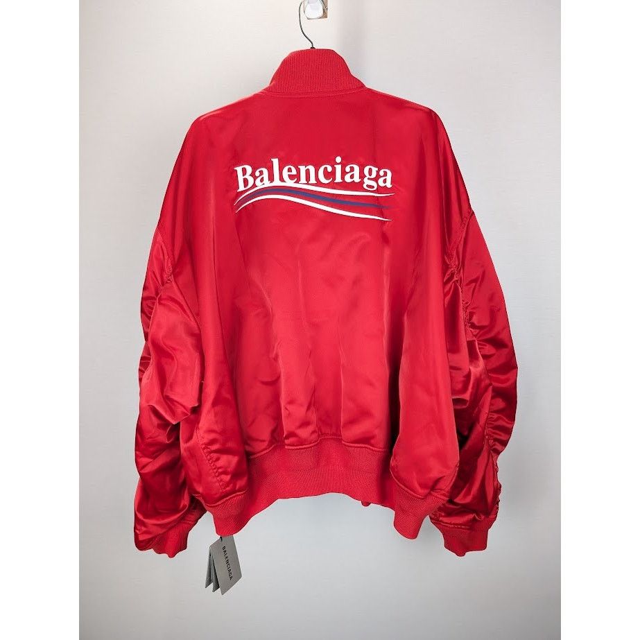Balenciaga o1rshd1 Oversize Bomber Jacket in Red Size US S / EU 44-46 / 1 - 11 Thumbnail