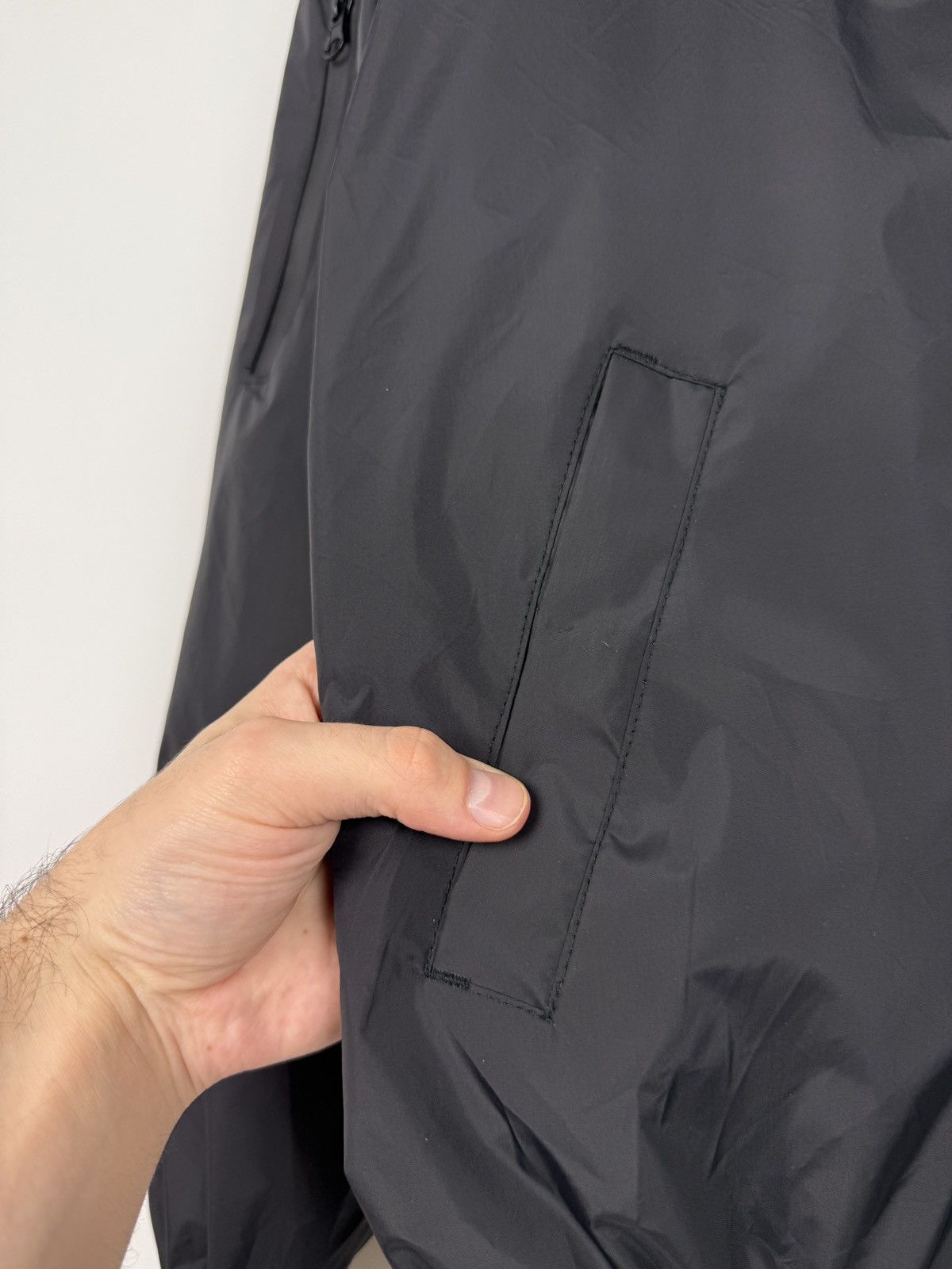 Other CD Projekt Red Cyberpunk 2077 Official Arasaka Nylon Bomber Size US M / EU 48-50 / 2 - 7 Thumbnail