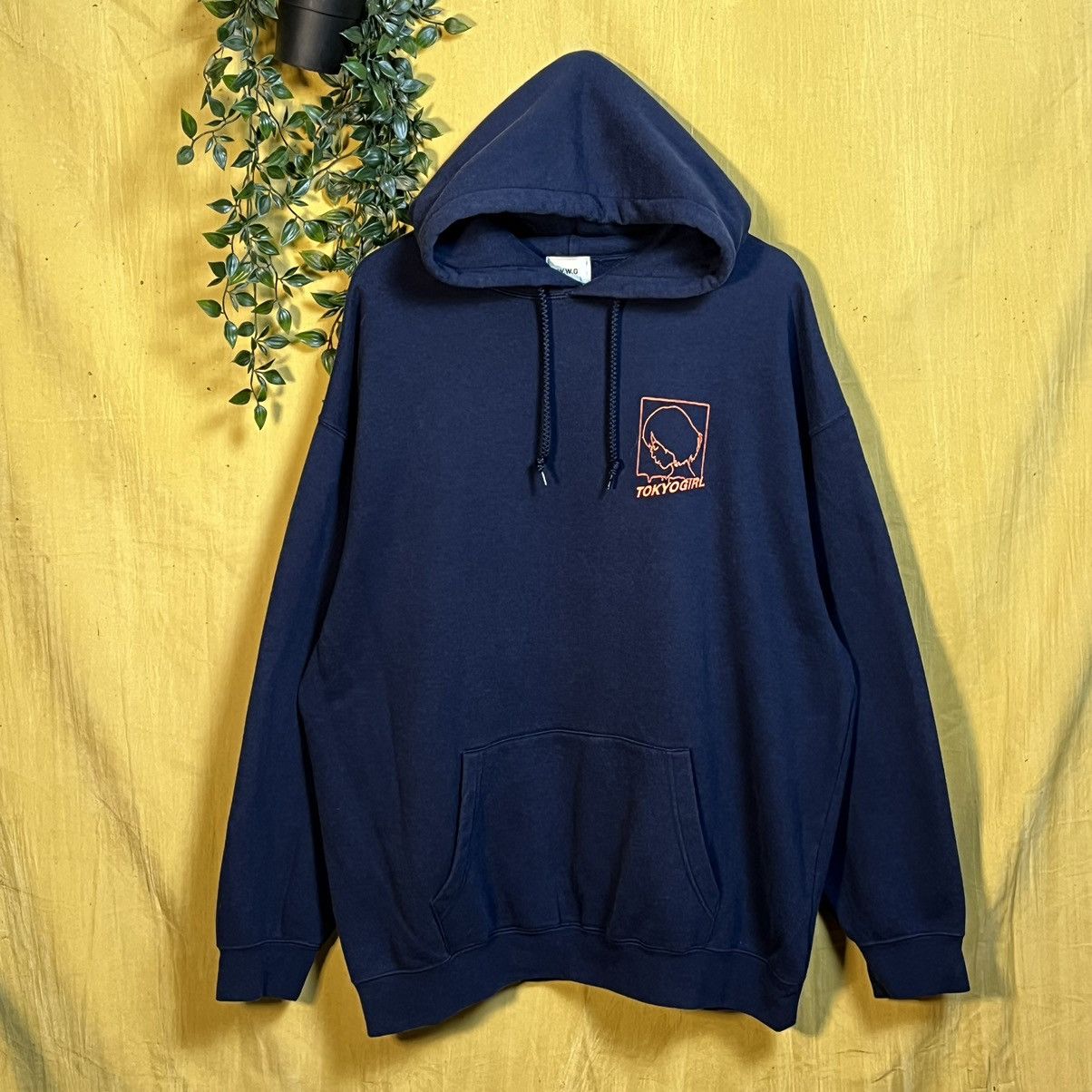 Japanese Brand W.W.G TokyoGirl Big Logo Pullover Hoodie Size US XL / EU 56 / 4 - 2 Thumbnail