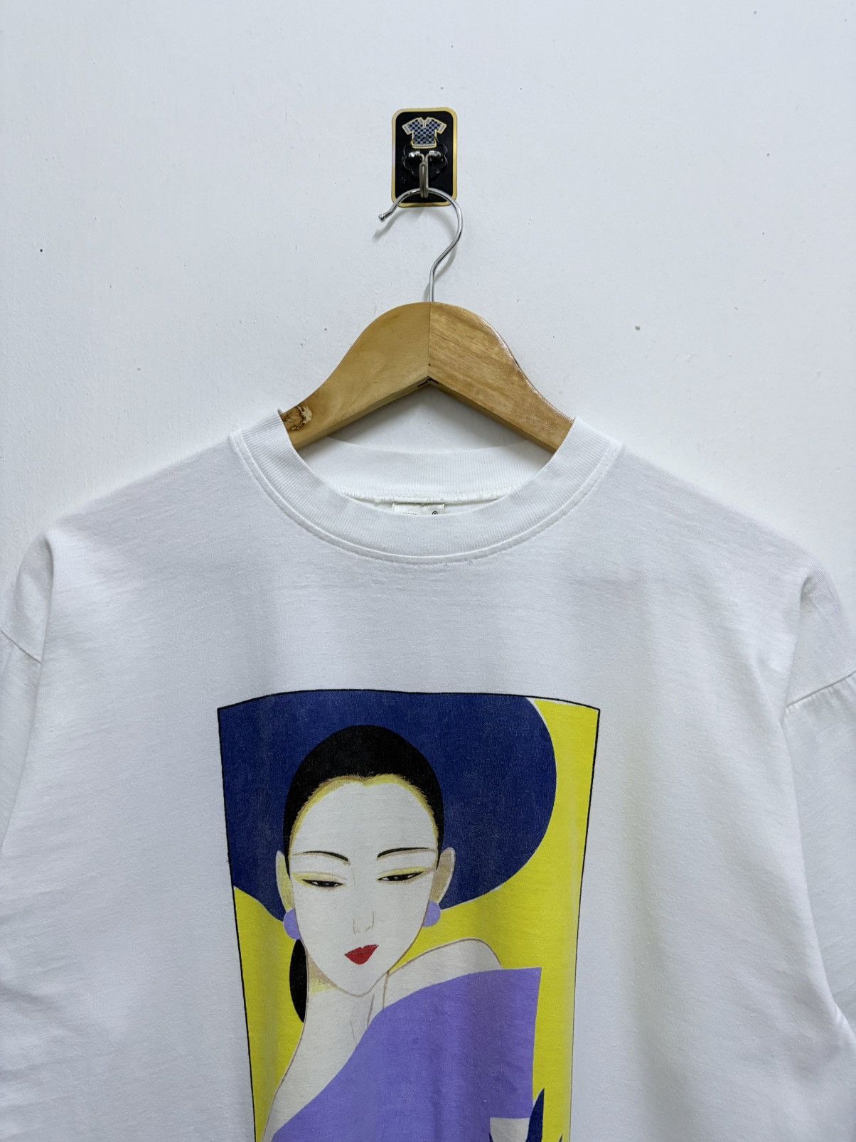 POP MAGAZINE Vintage 90's No Problem - Beautiful Ladies Hong Kong T-Shirt Size US M / EU 48-50 / 2 - 3 Thumbnail