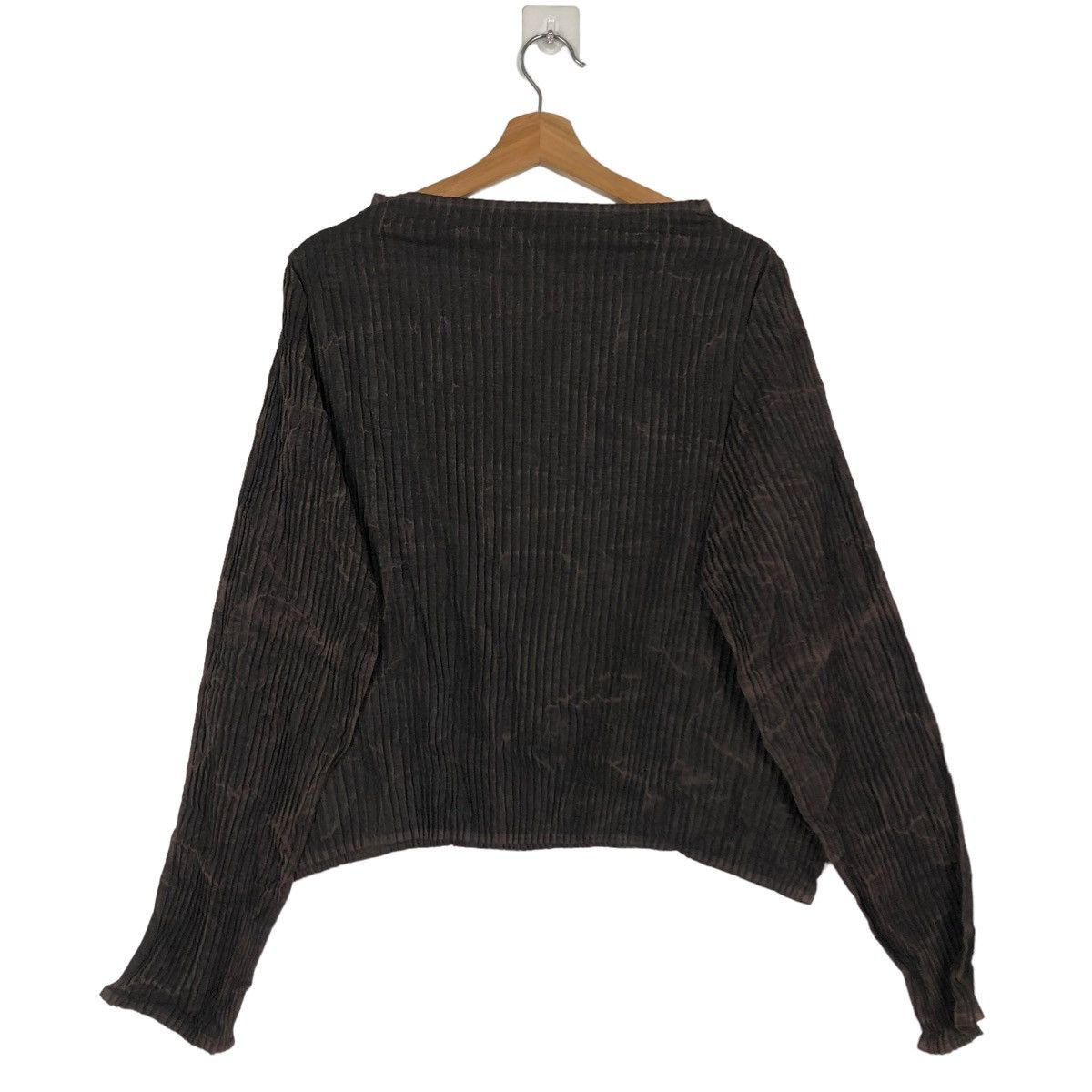 Japanese Brand 🔥LONG SLEEVE PLEATED DESIGN PINORE ISSEY MIYAKE JAPAN Size US M / EU 48-50 / 2 - 8 Thumbnail