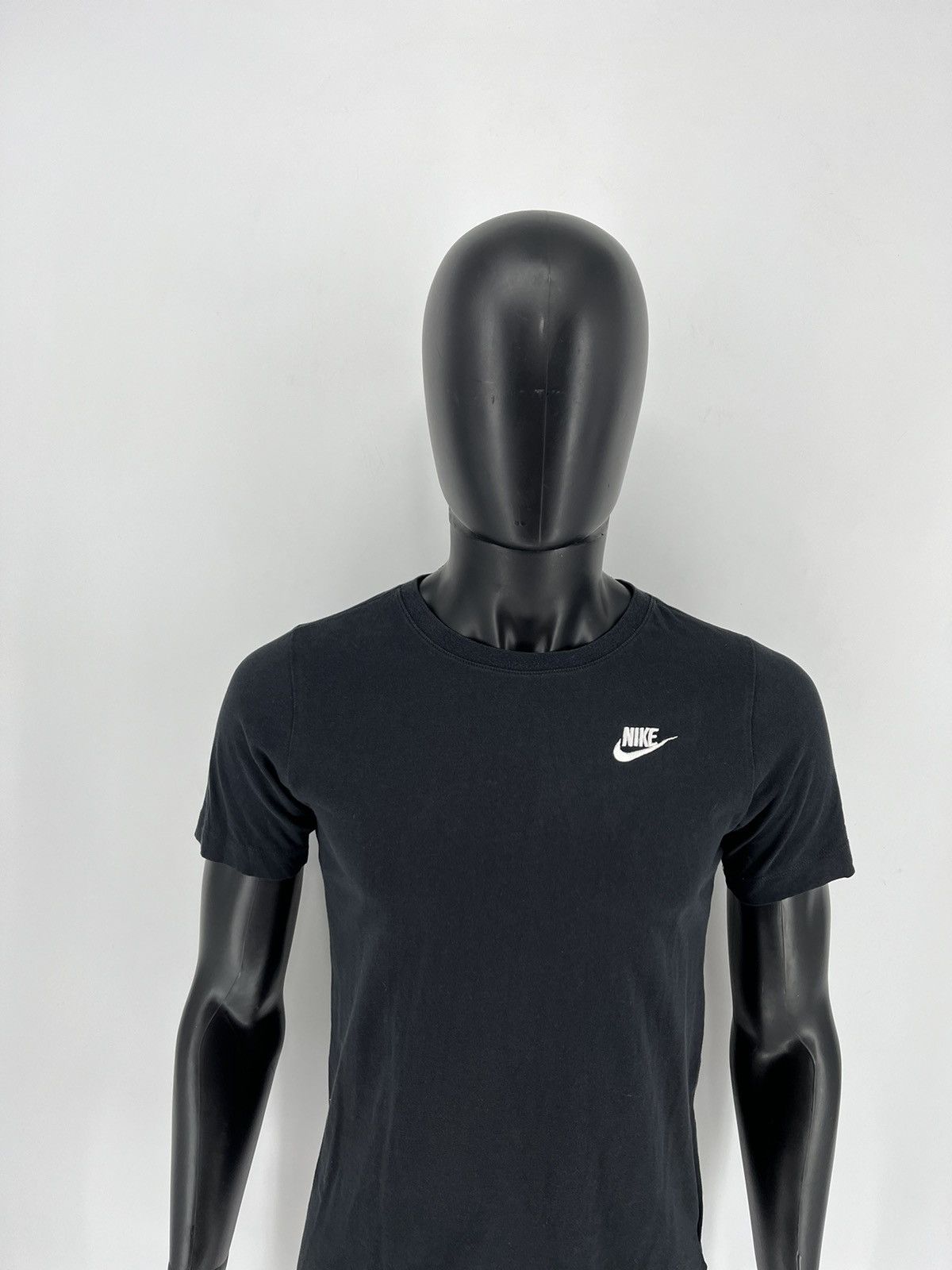 Nike Vintage 90s Nike tee streetwear centre swoosh y2k style Size US S / EU 44-46 / 1 - 5 Thumbnail
