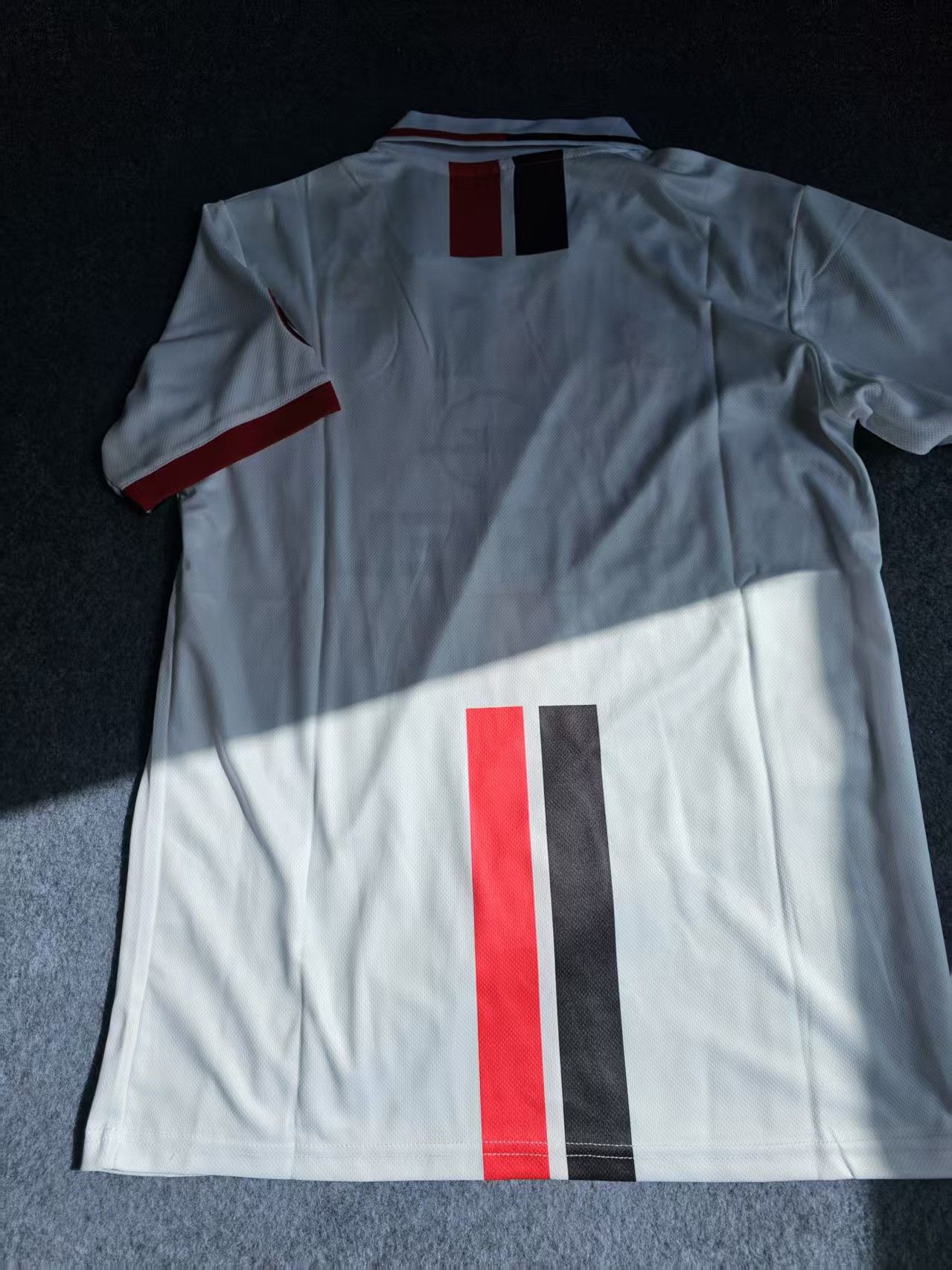 Other 1995 97 AC Milan Jersey Away Size US M / EU 48-50 / 2 - 2 Thumbnail
