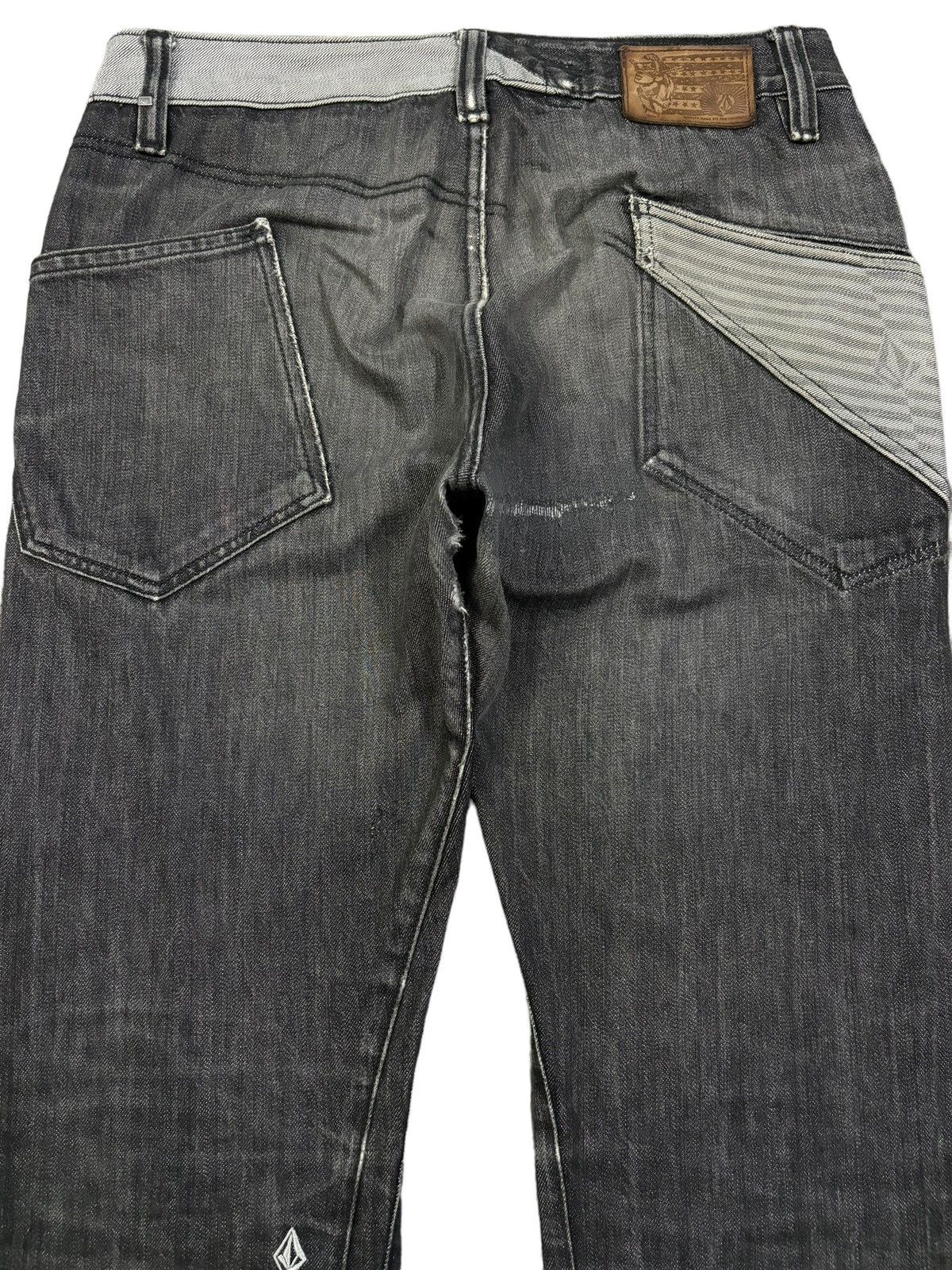 Volcom Vintage Volcom Selvedge Faded Regular Straight Ripped Jeans Size US 32 / EU 48 - 12 Thumbnail