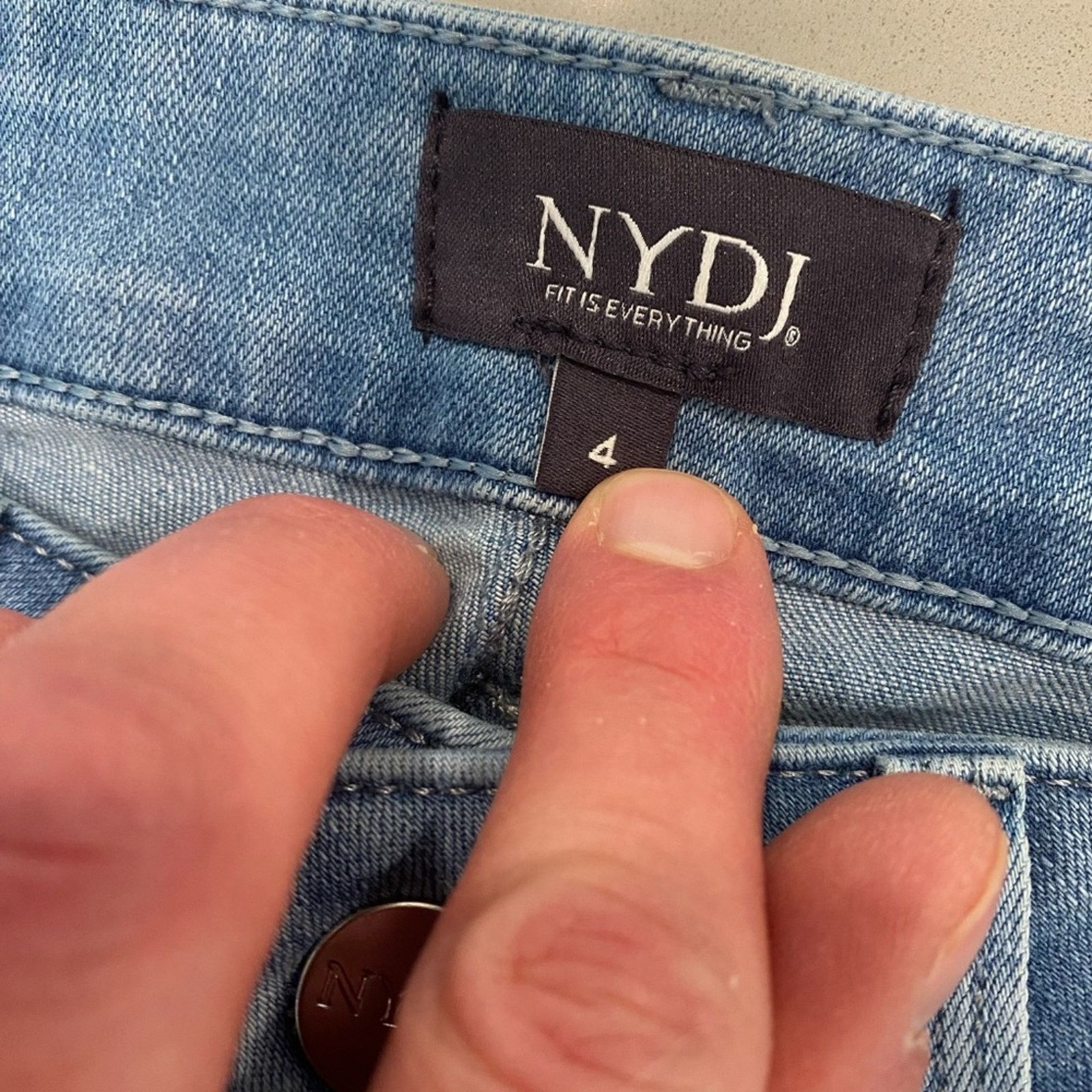NYDJ NYDJ Marilyn Straight Lift Tuck Jeans - 4 Size 27" / US 4 / IT 40 - 6 Thumbnail