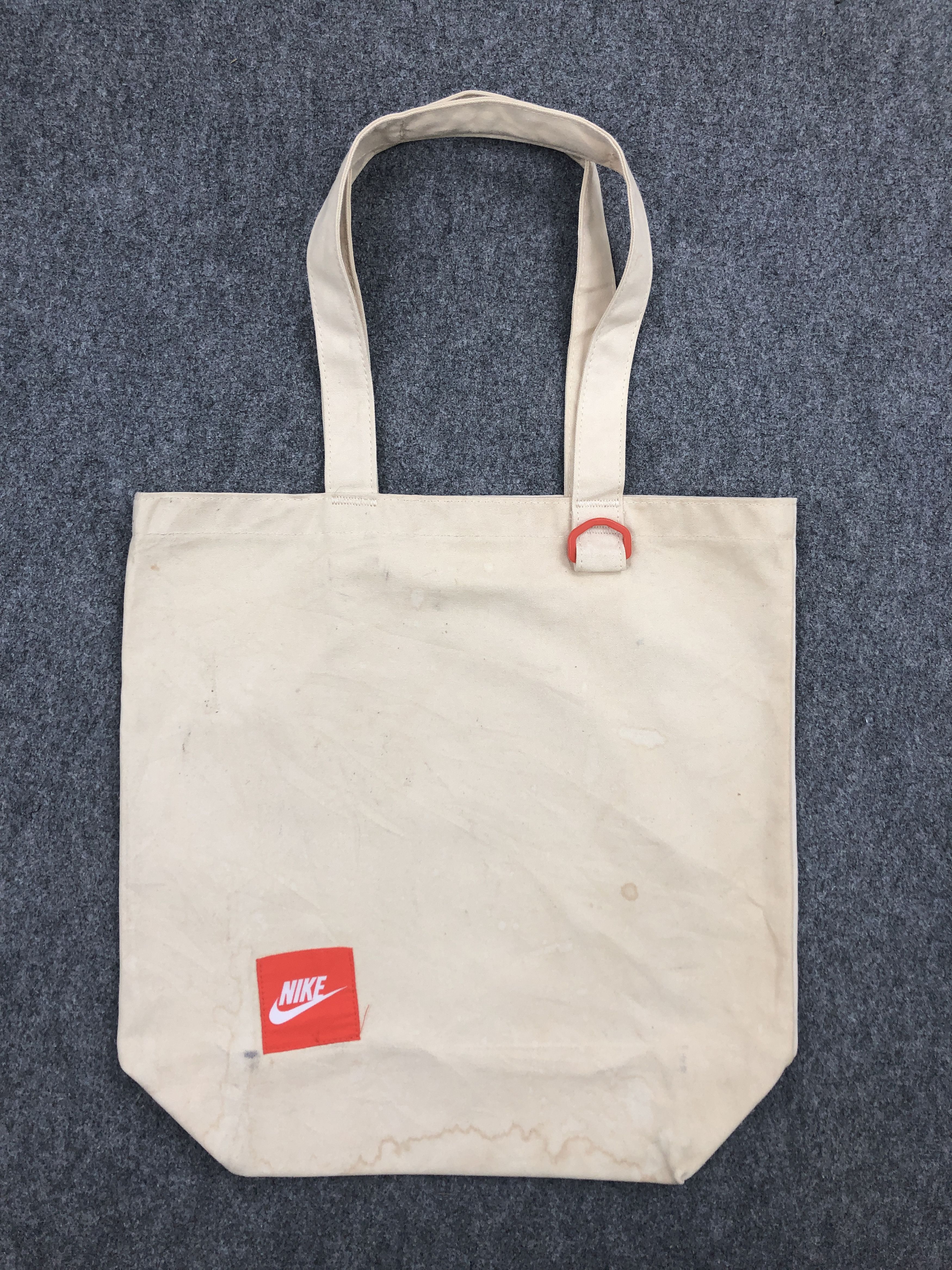 Nike × Vintage Vintage Nike Spellout Totebag BG0136 Size ONE SIZE - 1 Thumbnail
