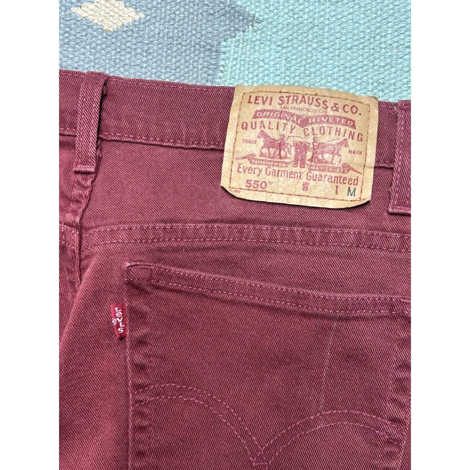 Levi's VINTAGE Levi’s 550 jeans maroon red relaxed fit tapered leg womens size 12 31x30 Size 24" / US 00 / IT 34 - 4 Thumbnail