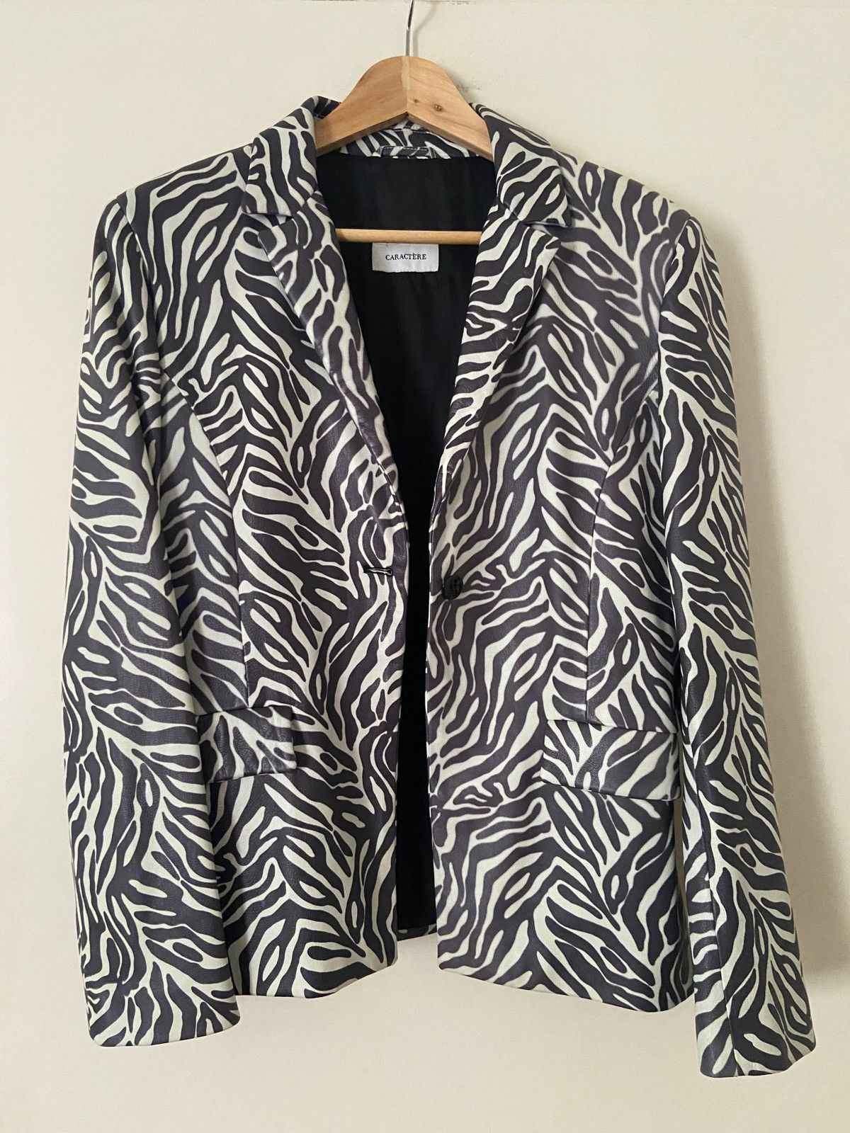 Other Caractere Zebra Print Blazer Size M / US 6-8 / IT 42-44 - 1 Thumbnail
