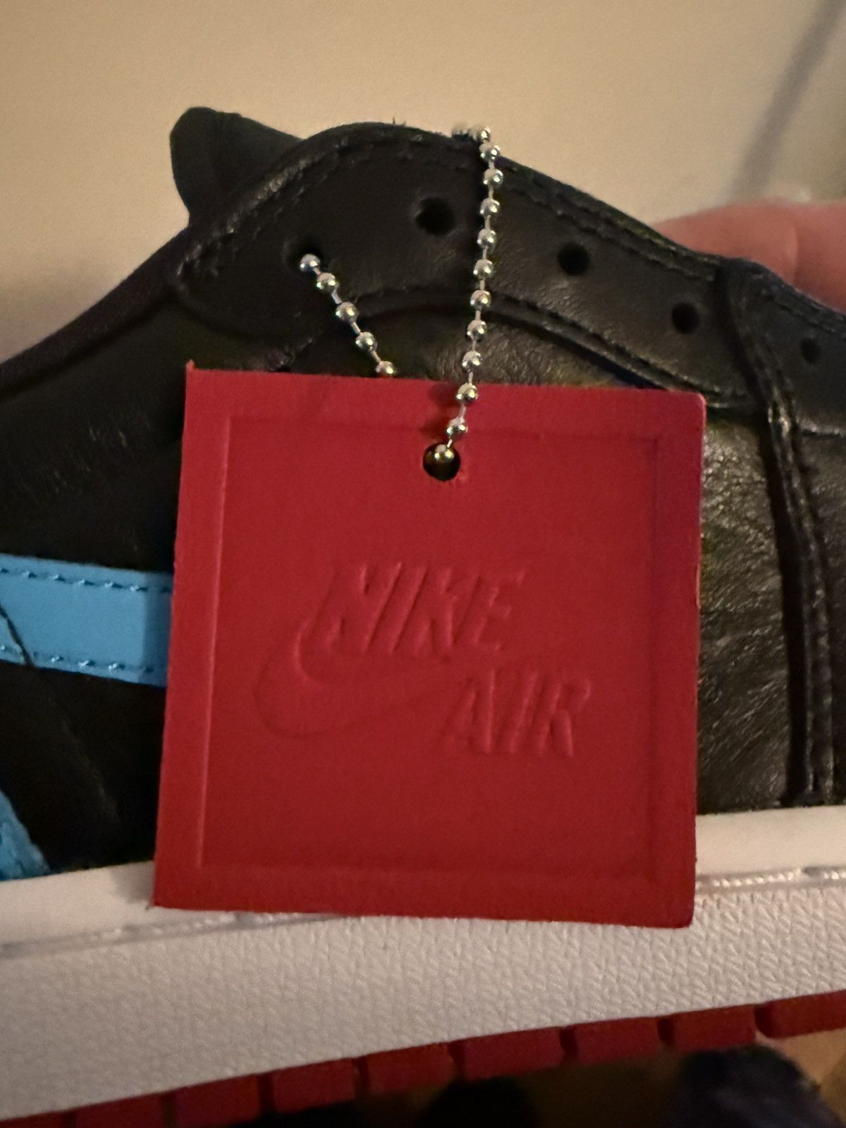 Nike NEW Nike Air Jordan 1 Retro Low UNC to CHICAGO 7w/5.5m w/Box Size US 7 / IT 37 - 8 Thumbnail