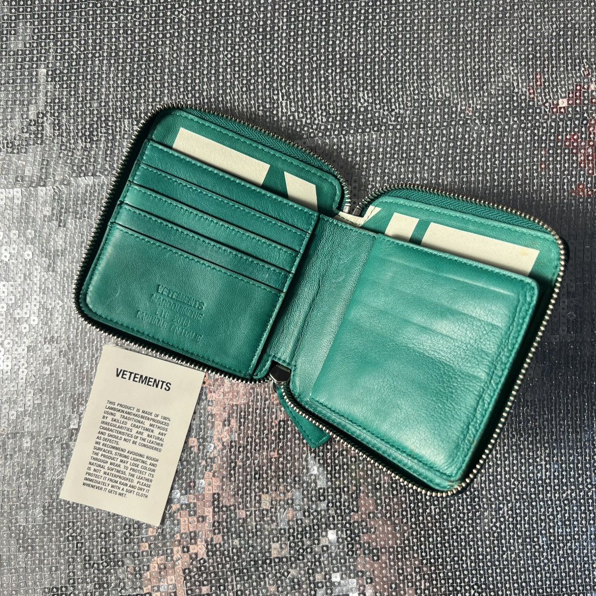 Vetements Vetements Green Exit Wallet Size ONE SIZE - 3 Thumbnail