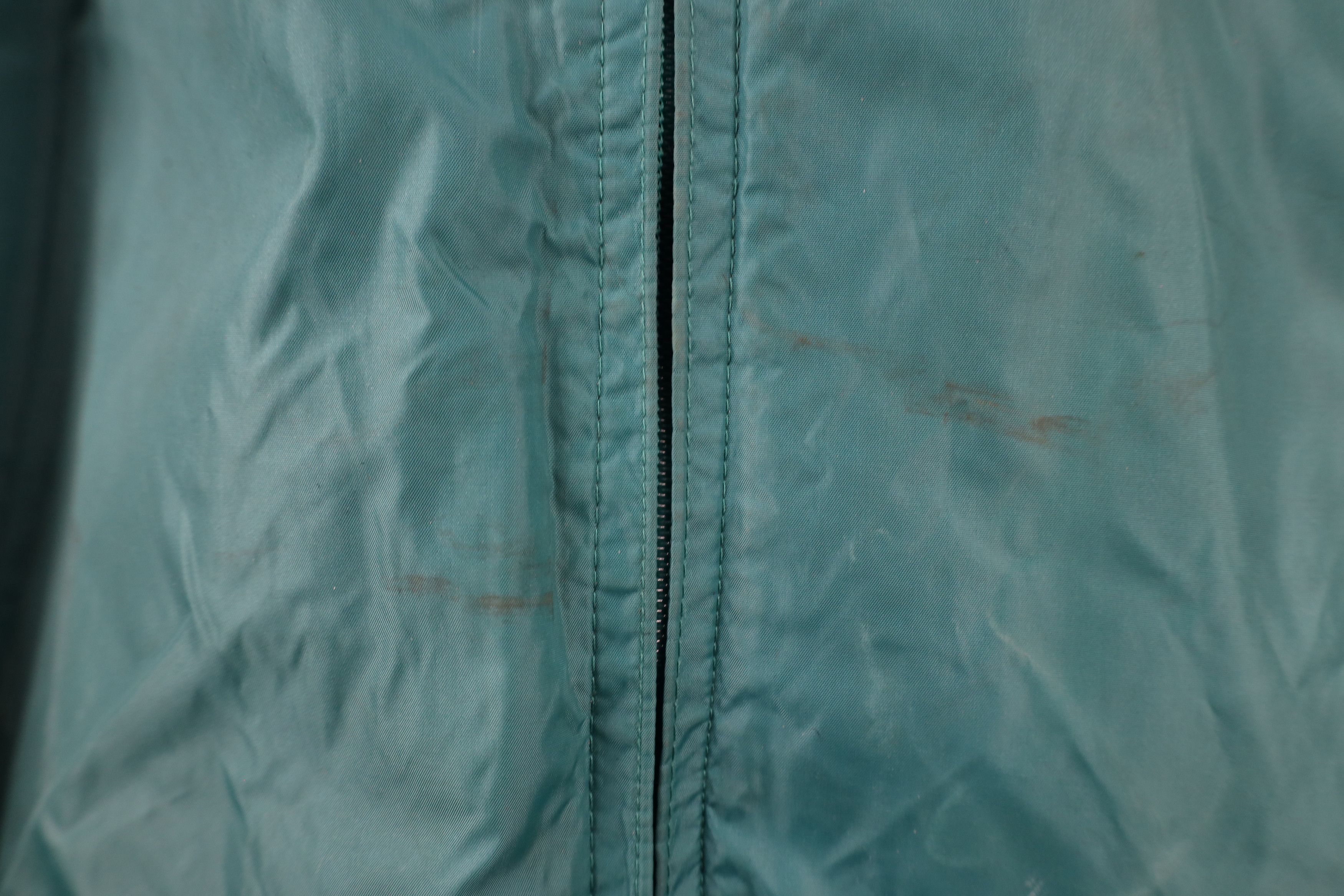 Vintage × Woolrich Woolen Mills Vintage 90s Woolrich Blank Hooded Windbreaker Jacket Green Size US L / EU 52-54 / 3 - 5 Thumbnail