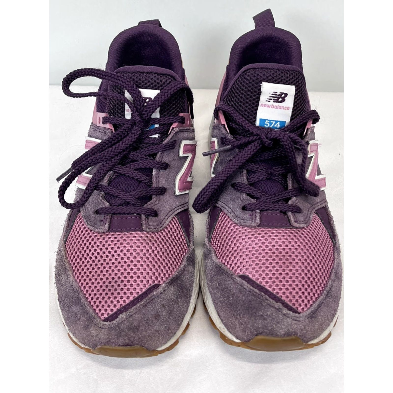 New Balance VINTAGE New Balance 574 Sneakers Womens Size 7 Dark Violet Purple Athletic Shoe Size US 7 / IT 37 - 3 Thumbnail