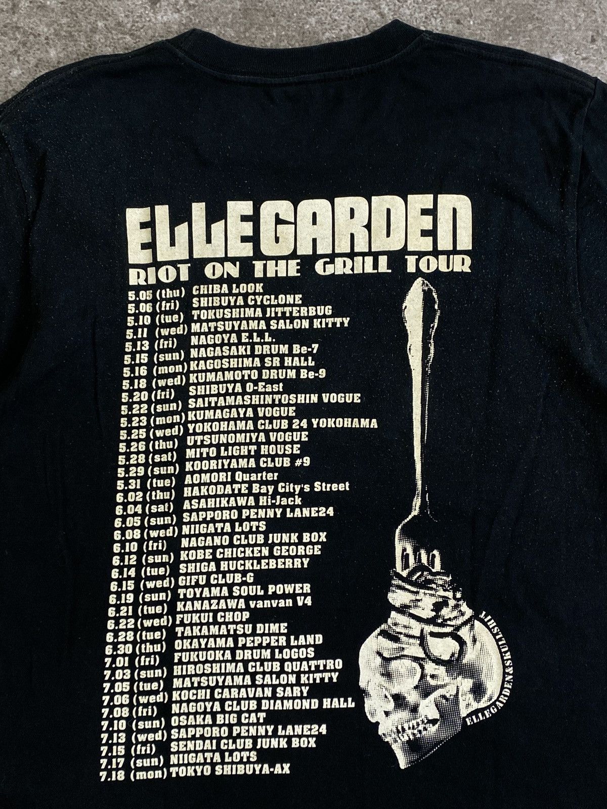 Band Tees Ellegarden riot on the grill tour t shirt Size US M / EU 48-50 / 2 - 4 Thumbnail