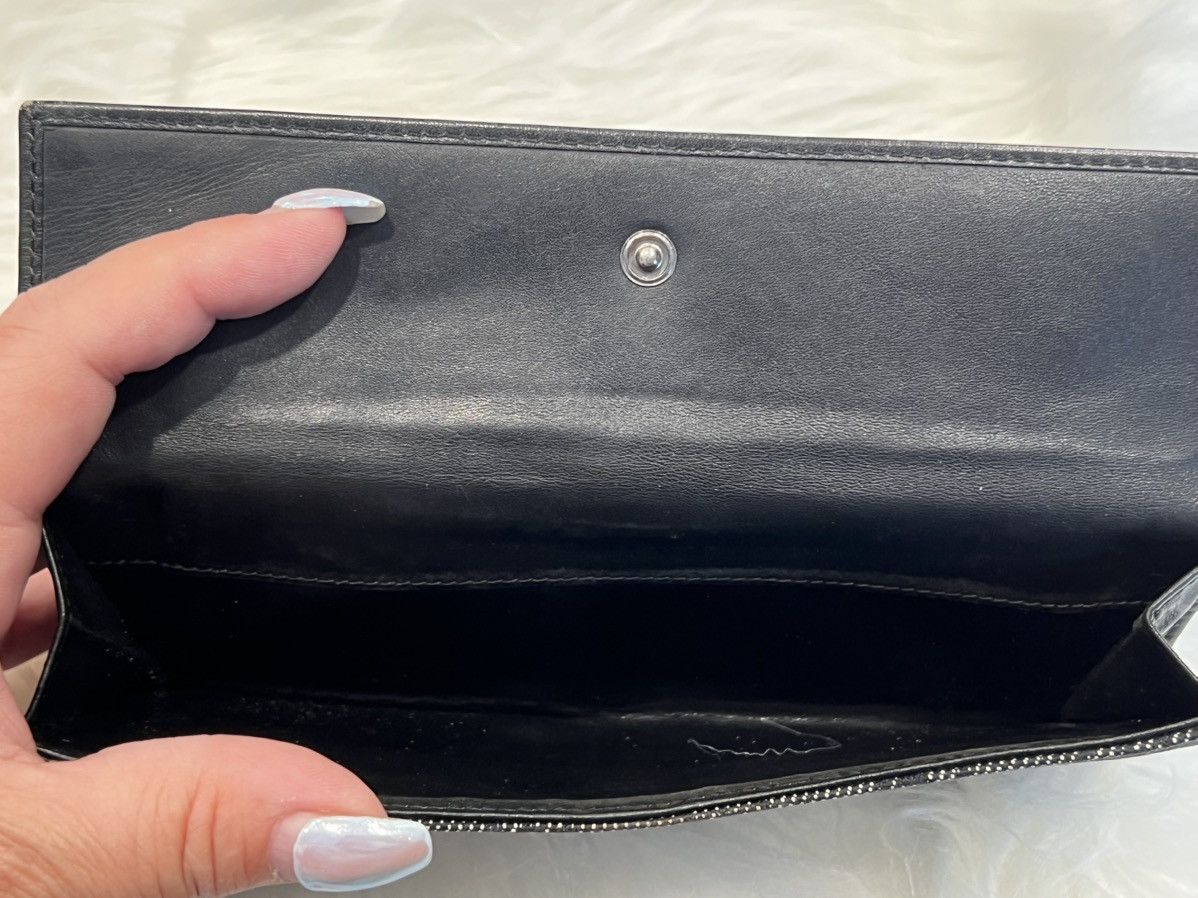 Gucci 🖤 Rare Tom Ford Era Gucci GG Canvas Wallet – Piston Lock🖤 Size ONE SIZE - 7 Thumbnail