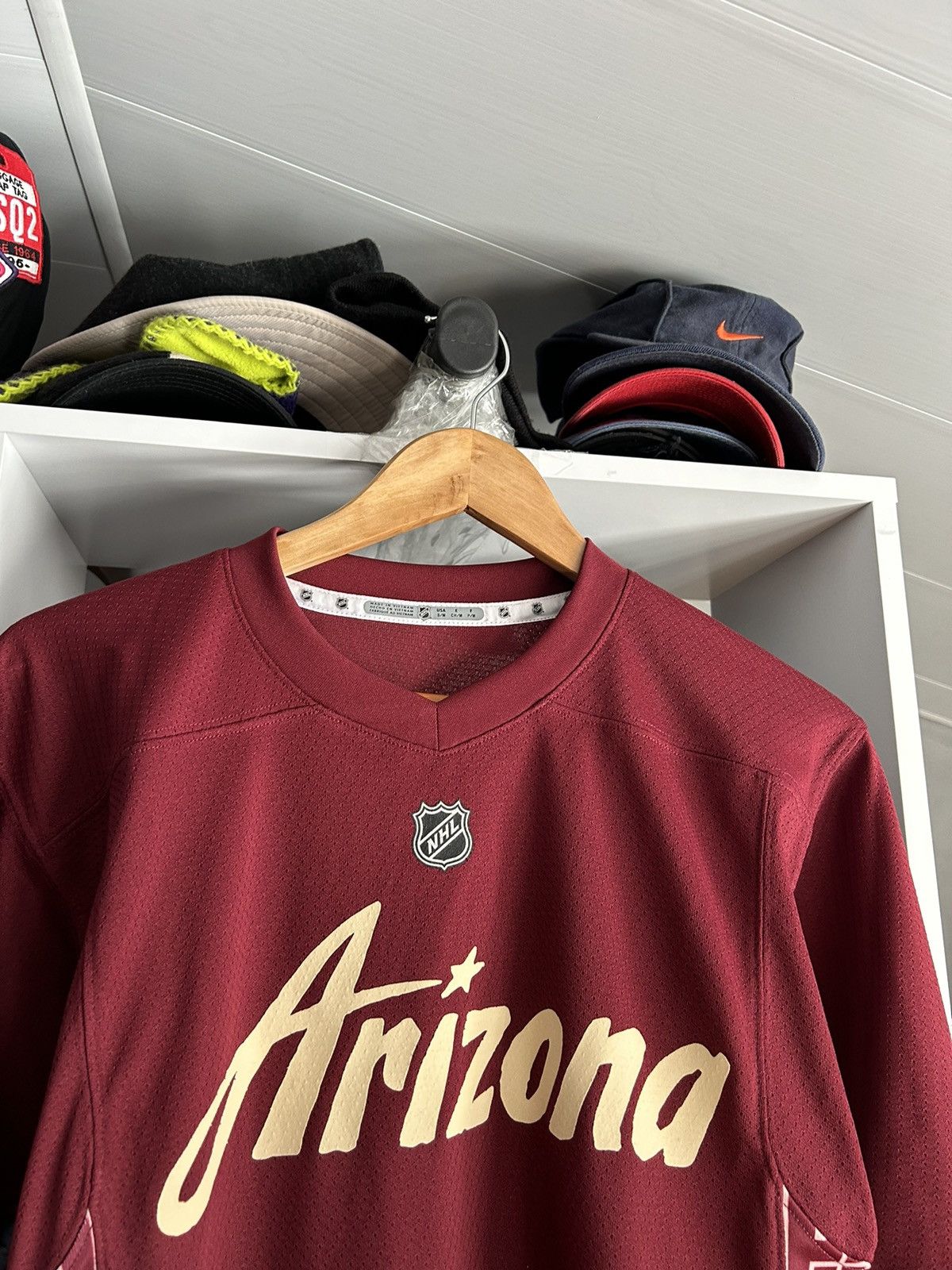 NHL NEW Arizona Coyotes Jersey Desert Nights 3rd Alternate Size S / US 4 / IT 40 - 4 Thumbnail