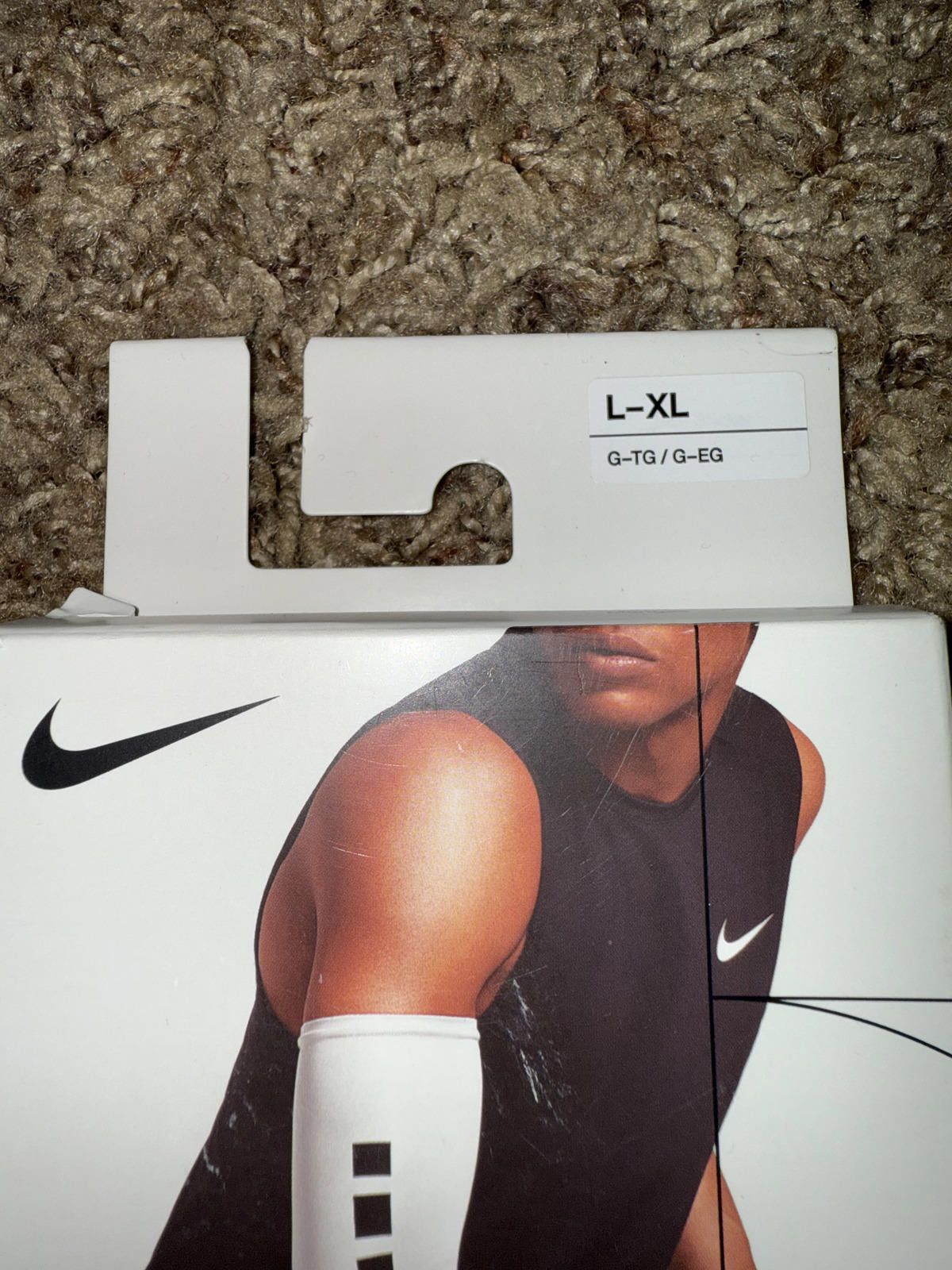 Nike Nike Pro Elite White Sleeves 2.0 Size ONE SIZE - 10 Thumbnail