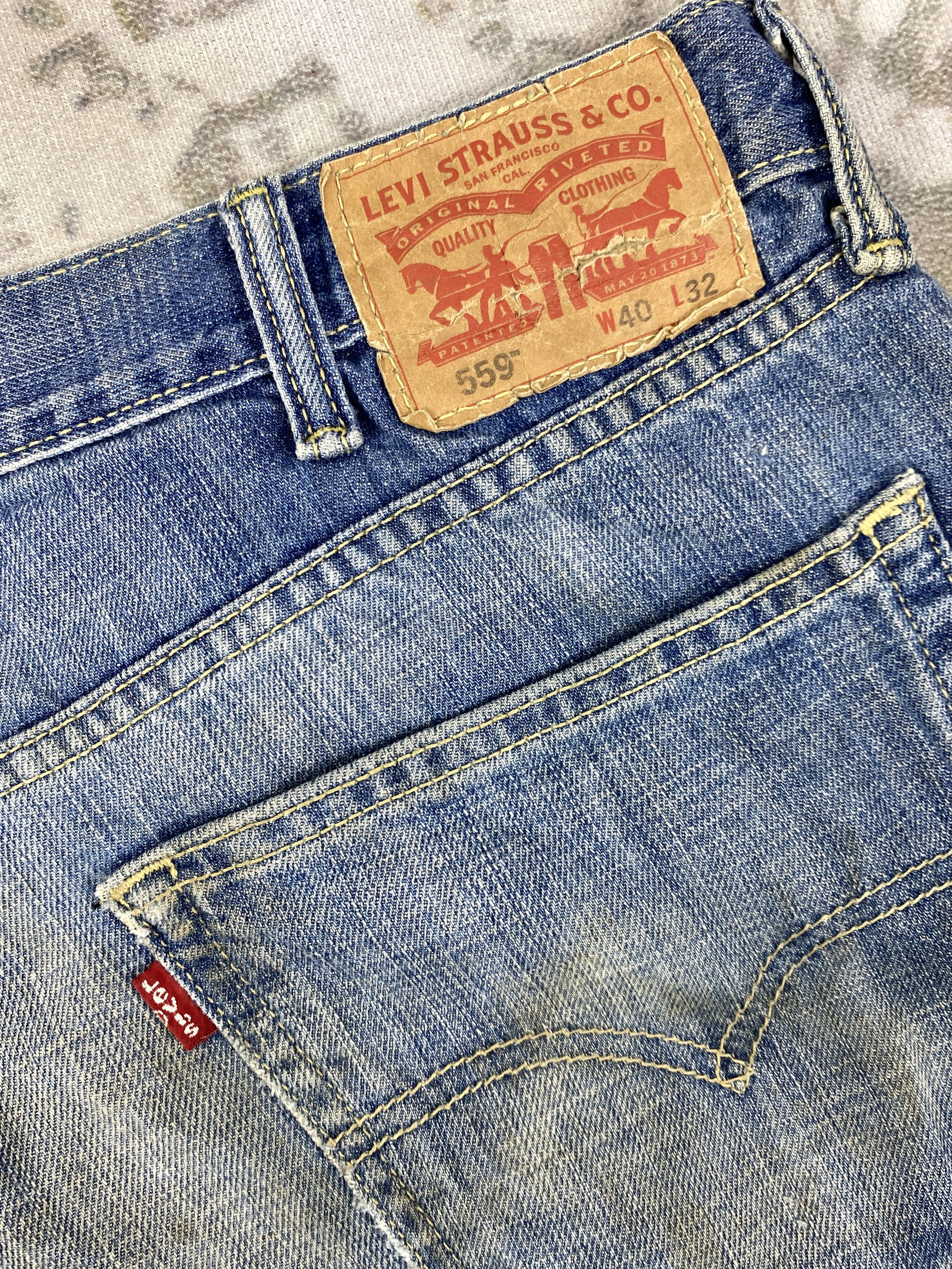 Levi's Distressed Blue Vintage Levi's 559 41x31.5 Denim -JN1444 Size US 41 - 12 Thumbnail