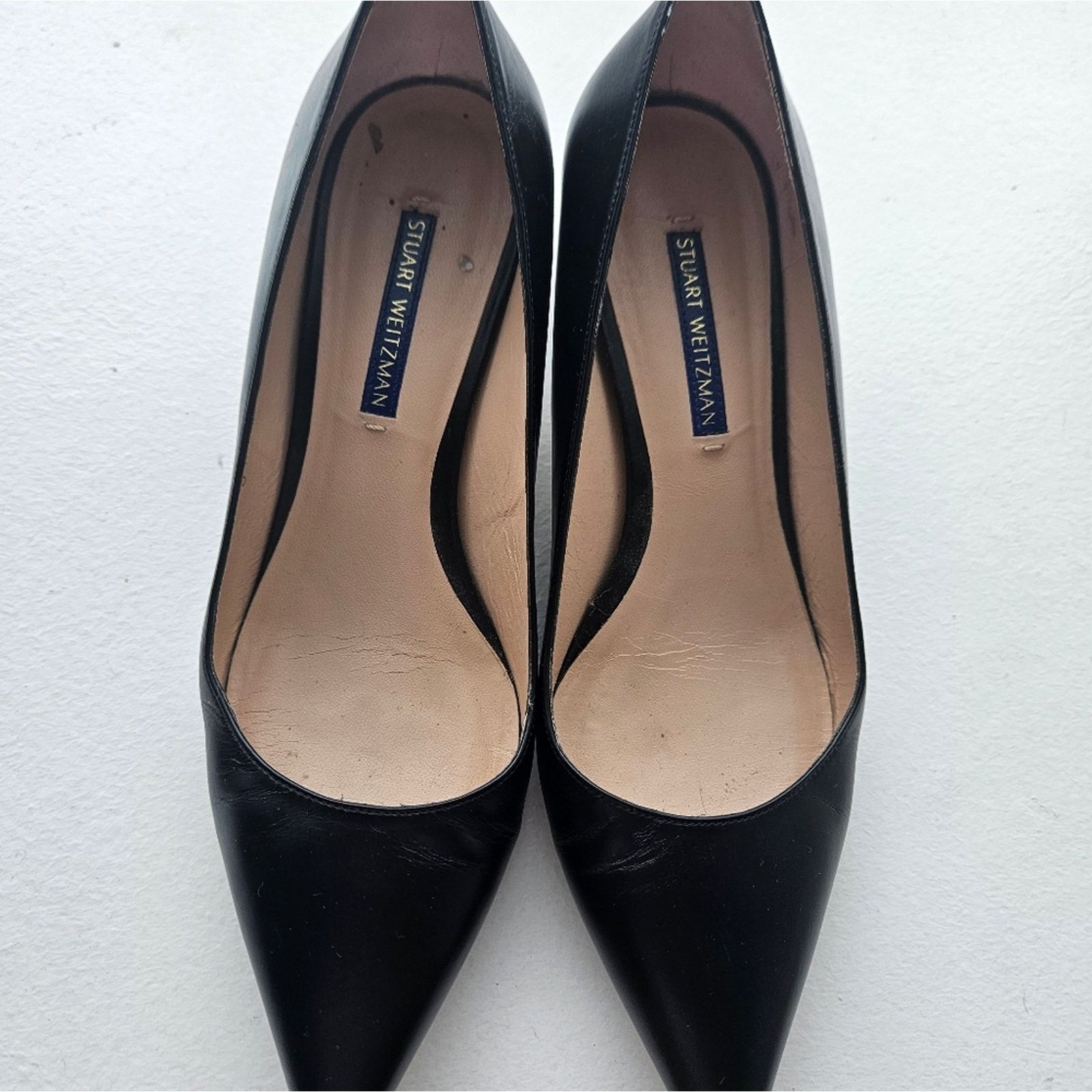 Stuart Weitzman Stuart Weitzman 7.5 women's black lucite block heel Size US 7.5 / IT 37.5 - 3 Thumbnail