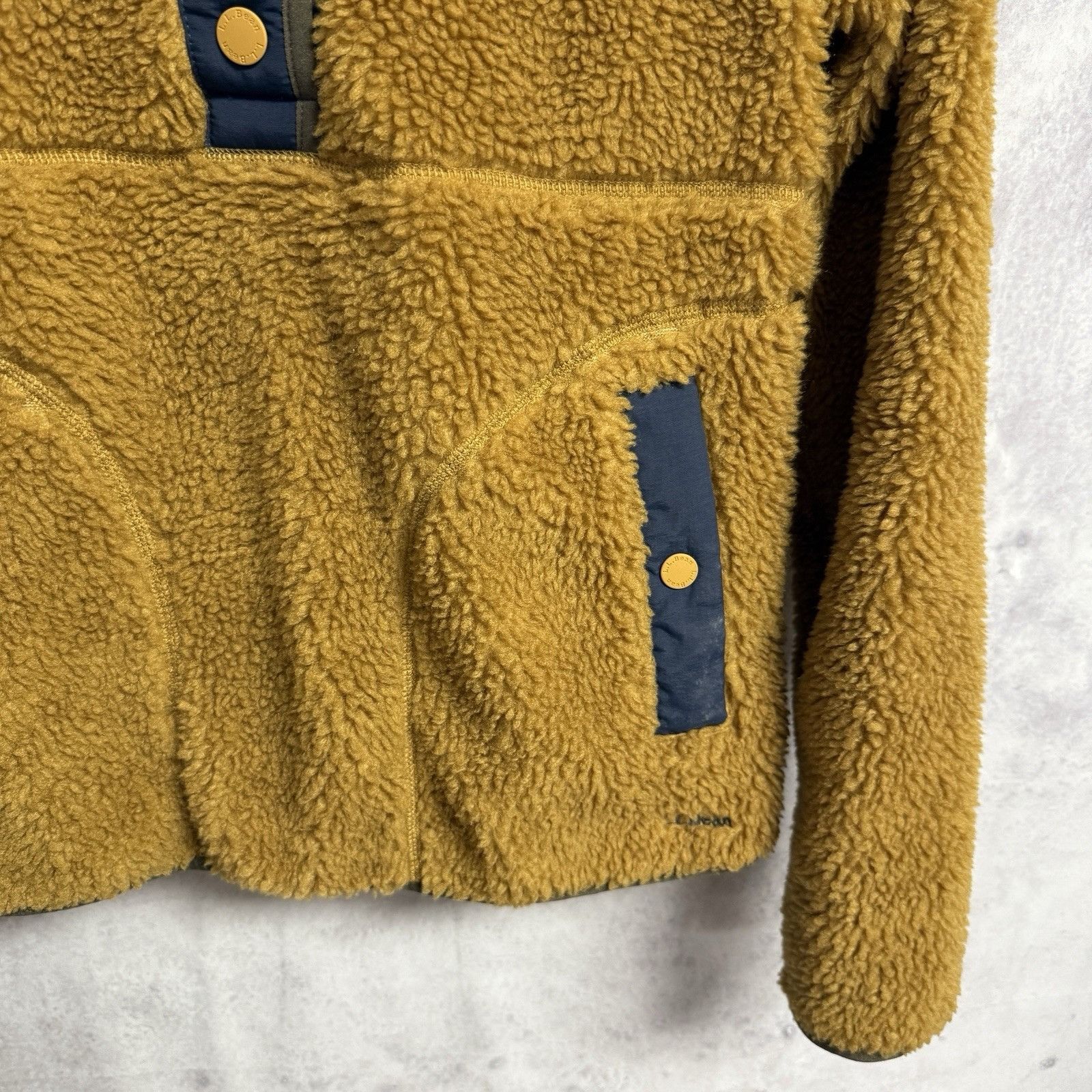 L.L. Bean LL Bean Women's Bean's Sherpa Fleece Jacket Antique Gold Size XXS / US 00 / IT 34 - 5 Thumbnail