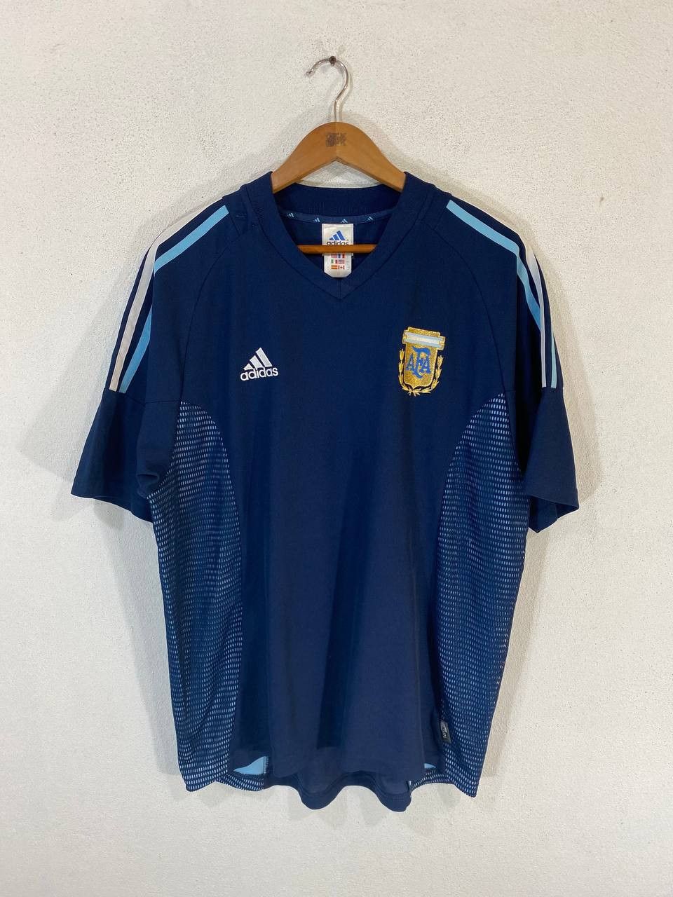 Adidas vintage adidas argentina football club jersey Size US L / EU 52-54 / 3 - 1 Thumbnail