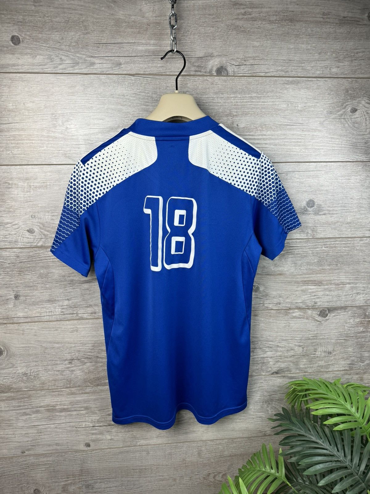 Adidas Adidas Soccer Jersey Streetwear Tee T-shirt size M Size US M / EU 48-50 / 2 - 3 Thumbnail
