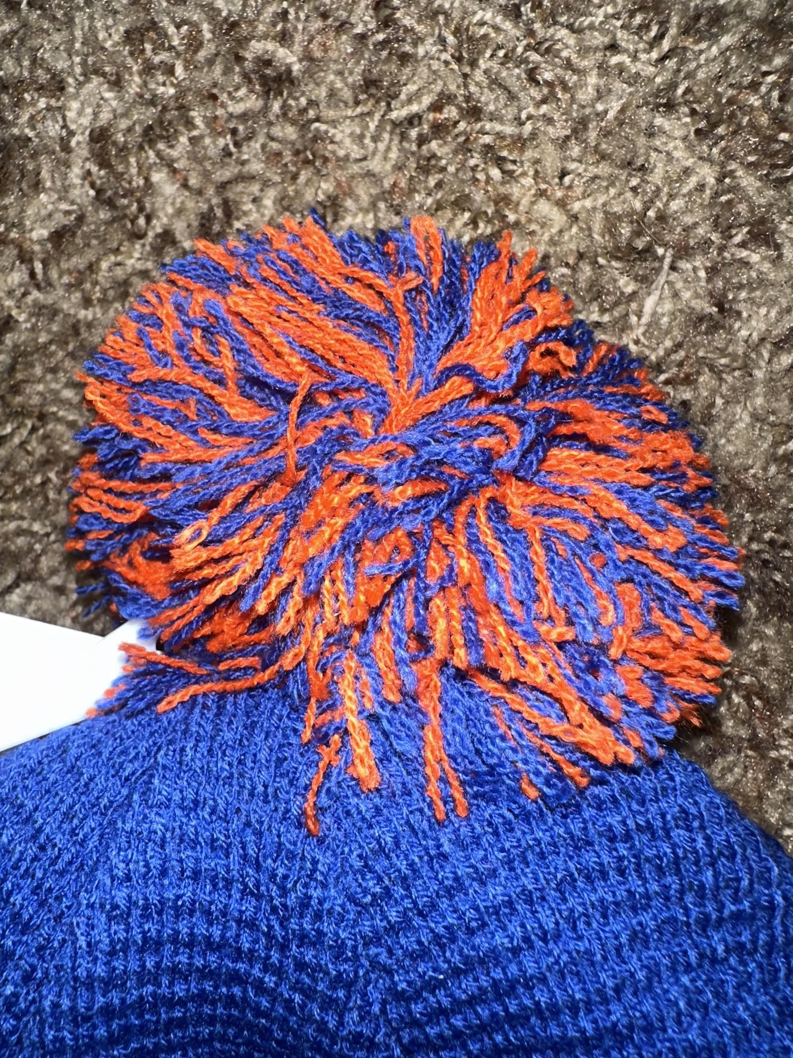 Nike Jordan Sideline Team Florida Gators Cuffed Knit Hat with Pom Size ONE SIZE - 4 Thumbnail